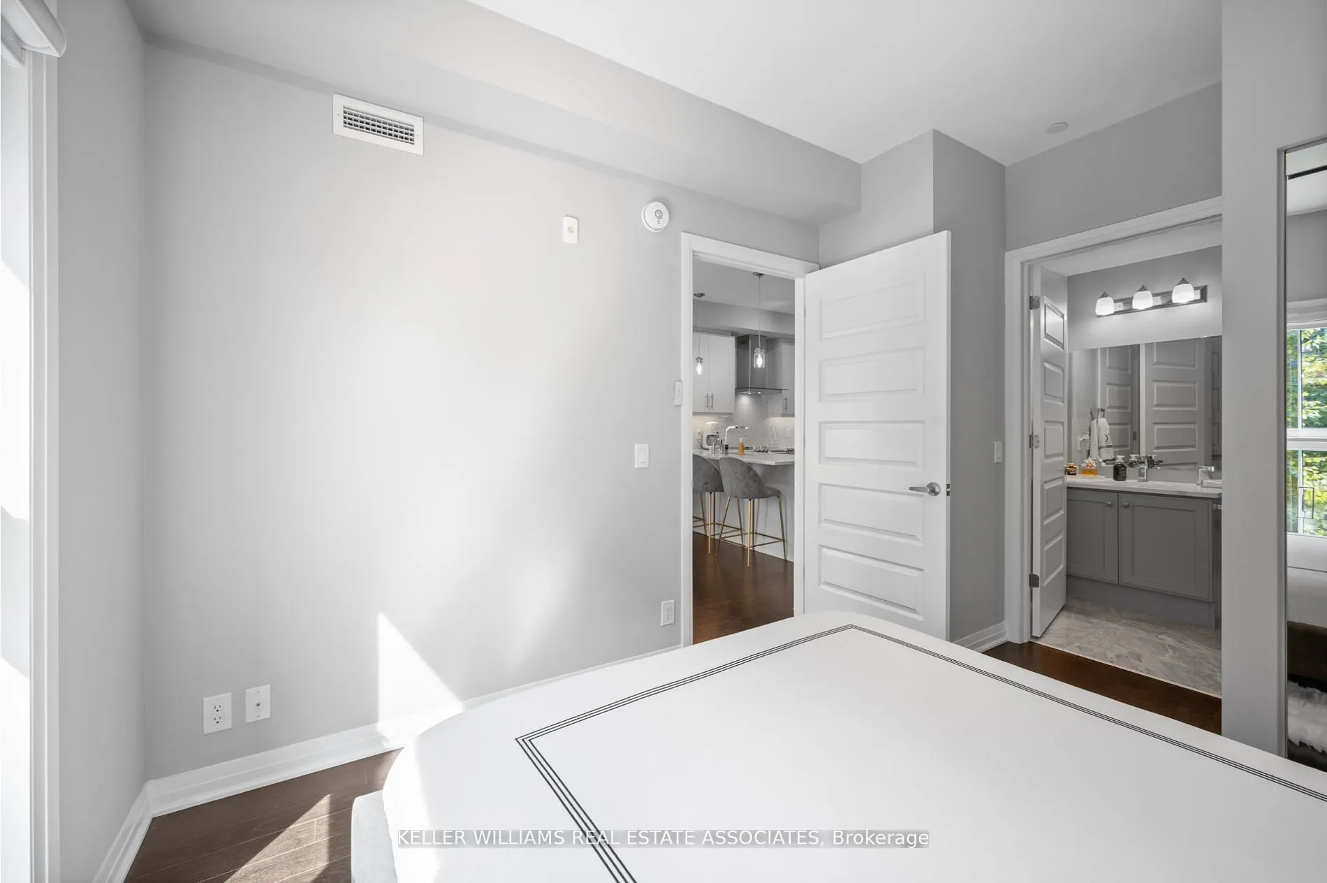 128 Grovewood Common, #226