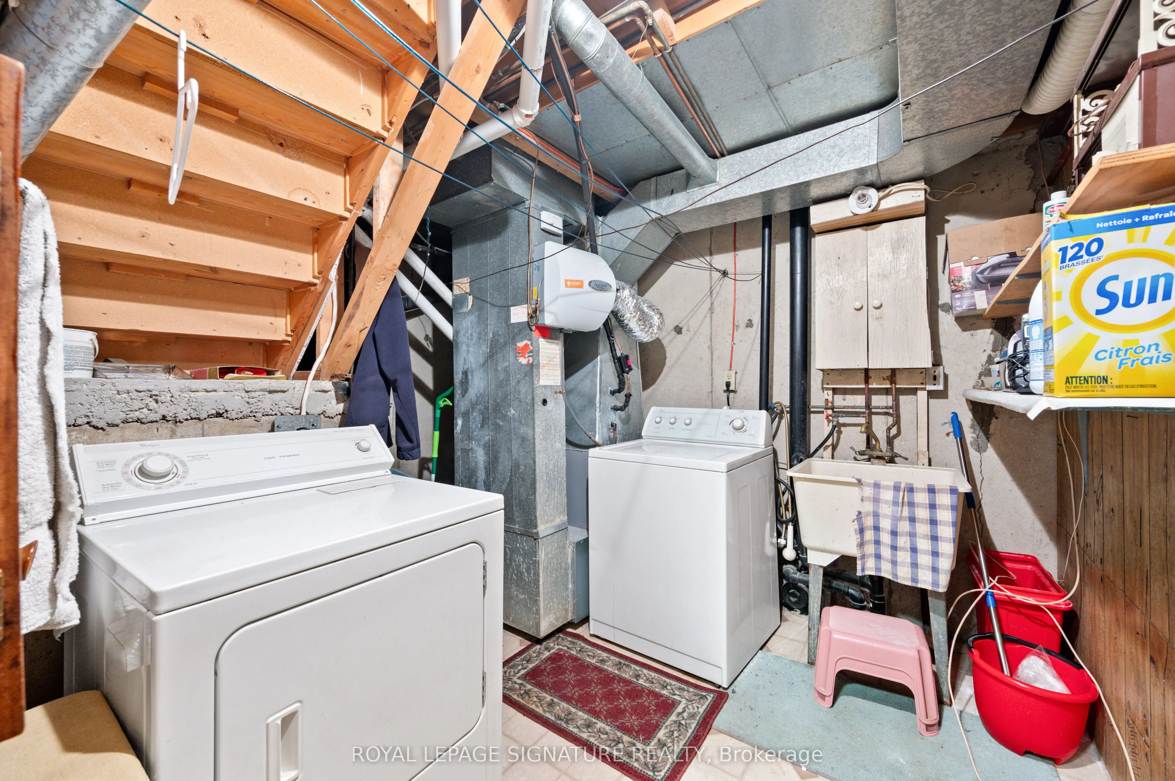 1010 Mannington Lane