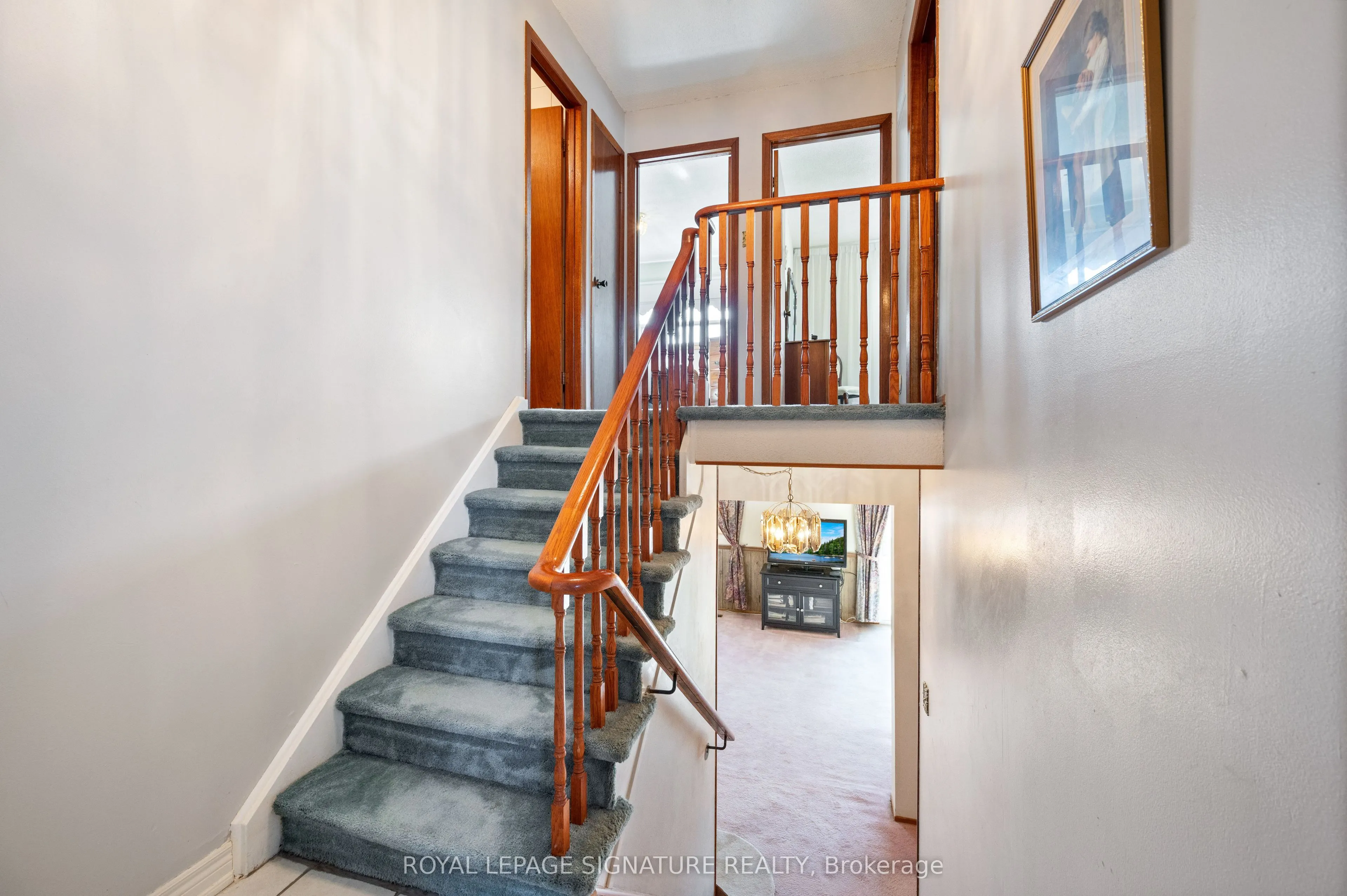 1010 Mannington Lane
