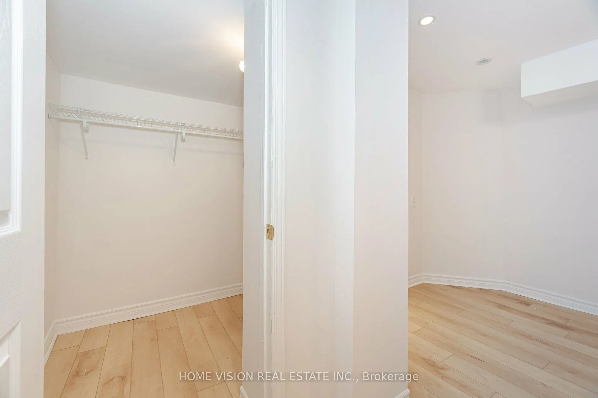 3120 Wrigglesworth Crescent
