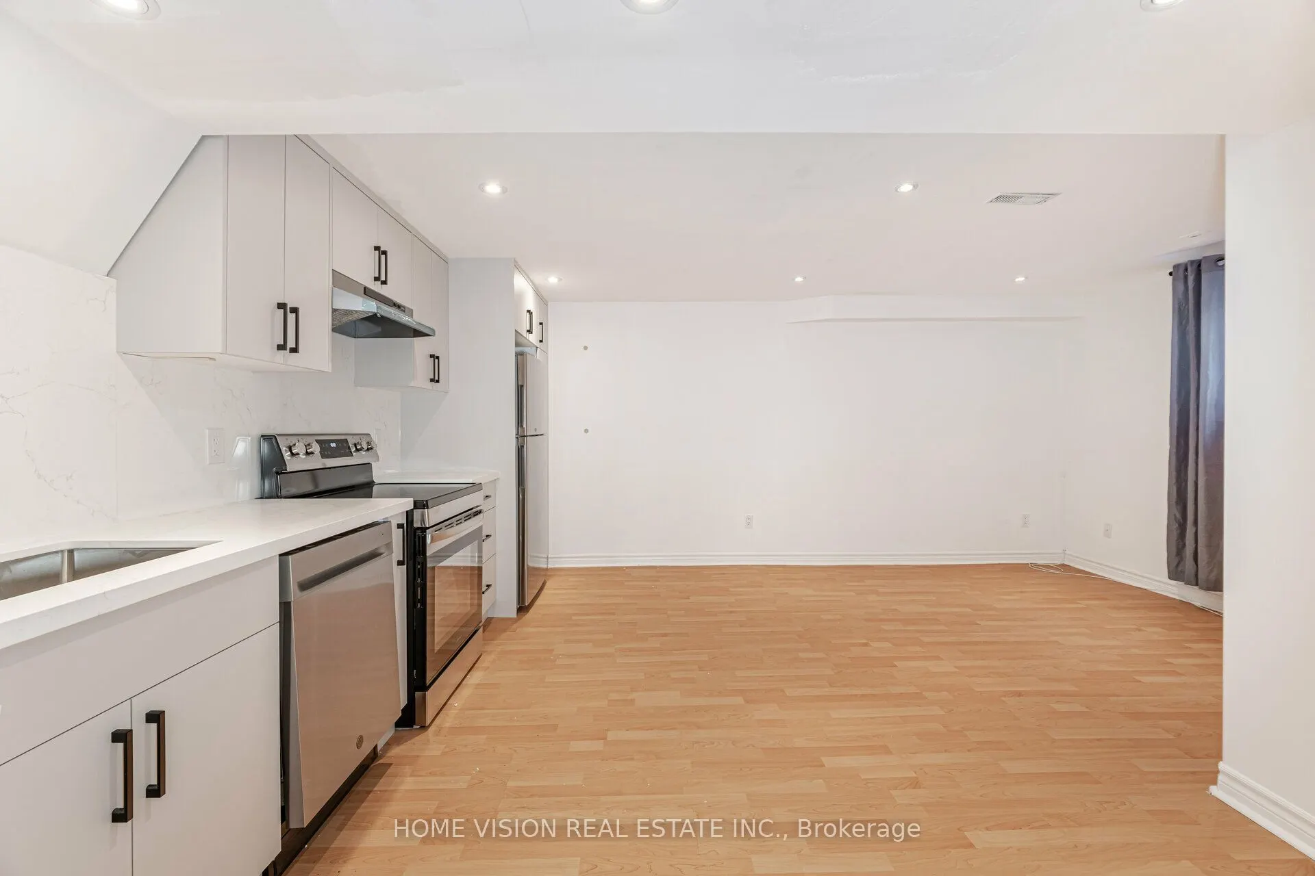3120 Wrigglesworth Crescent