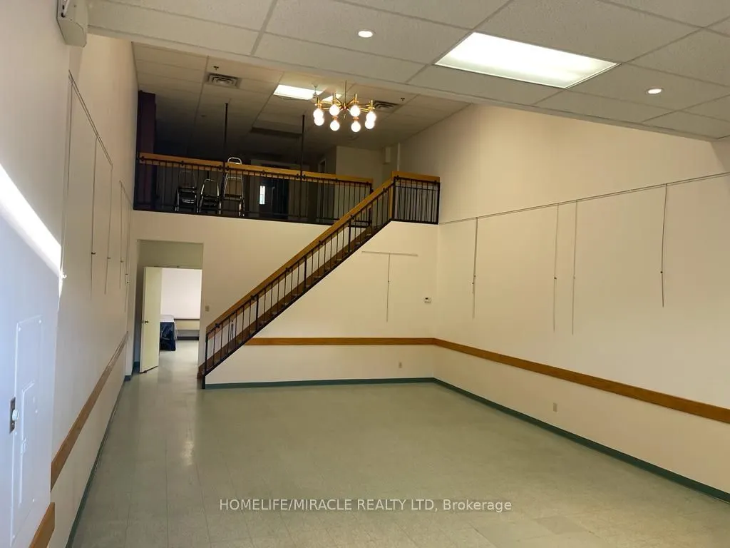 259 Traders Boulevard E, #6