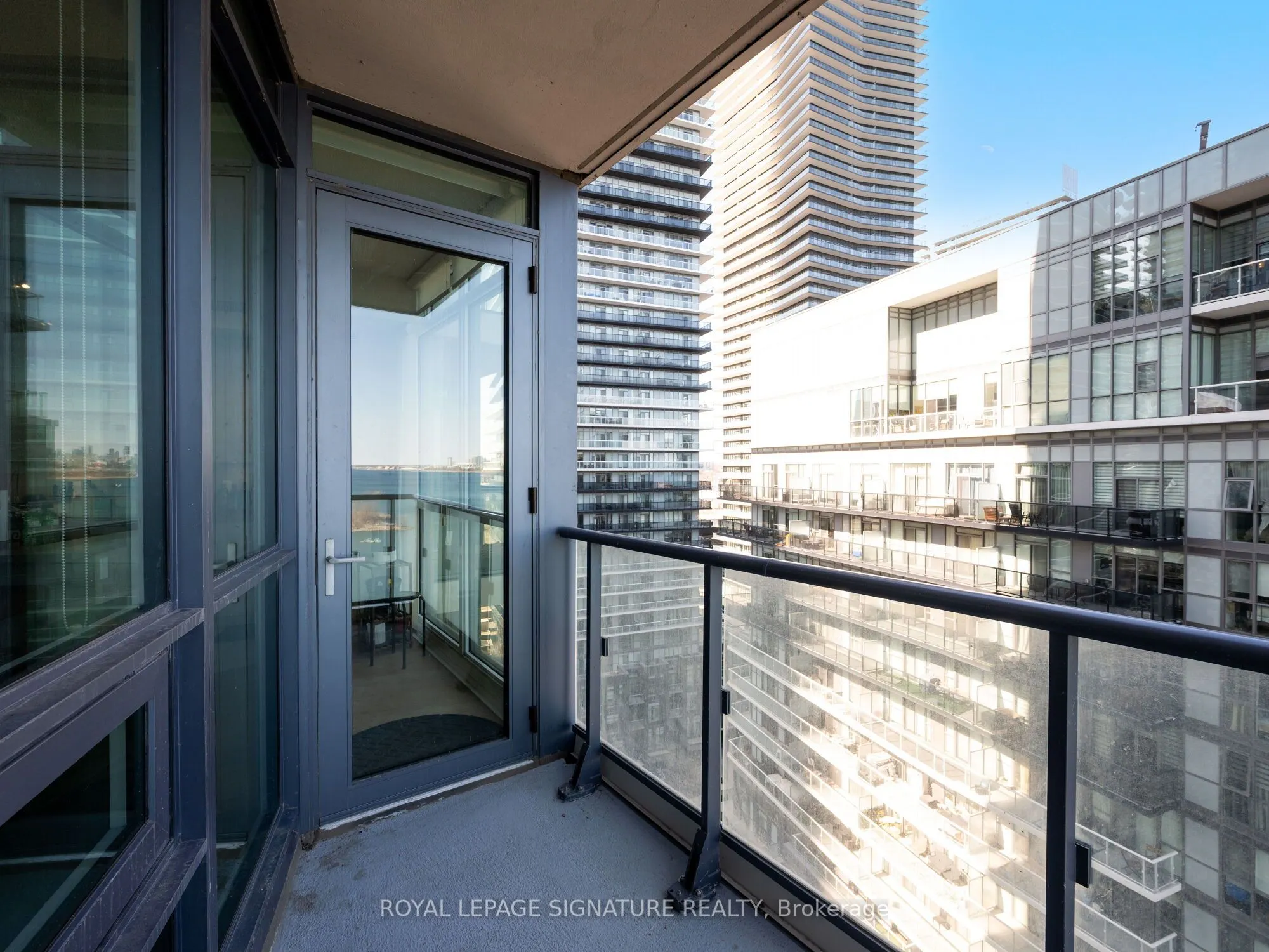59 Annie Craig Drive, #1501
