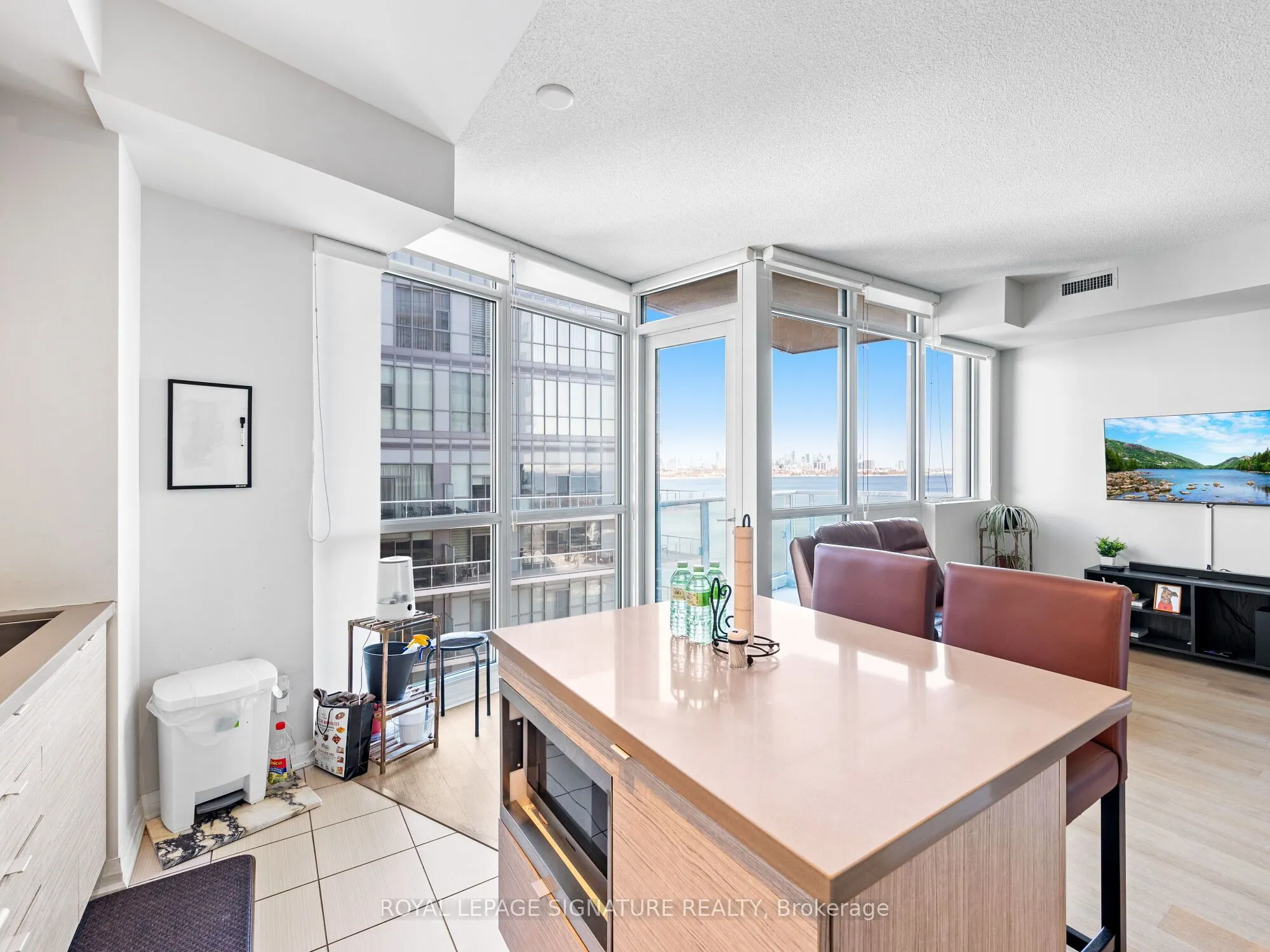 59 Annie Craig Drive, #1501
