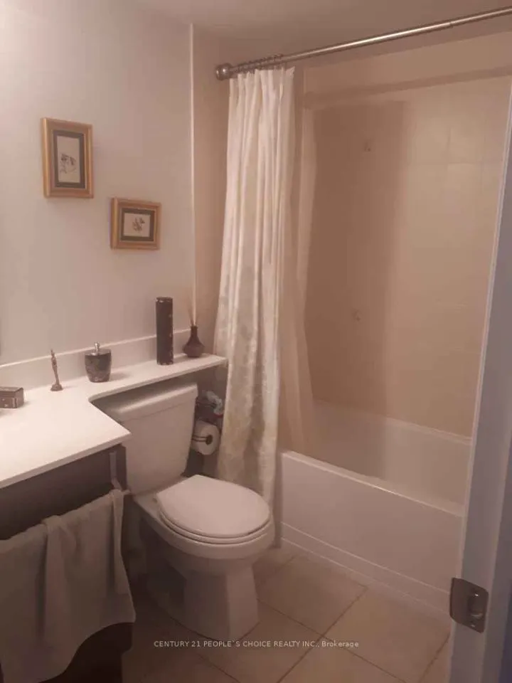 2480 Post Road, #6