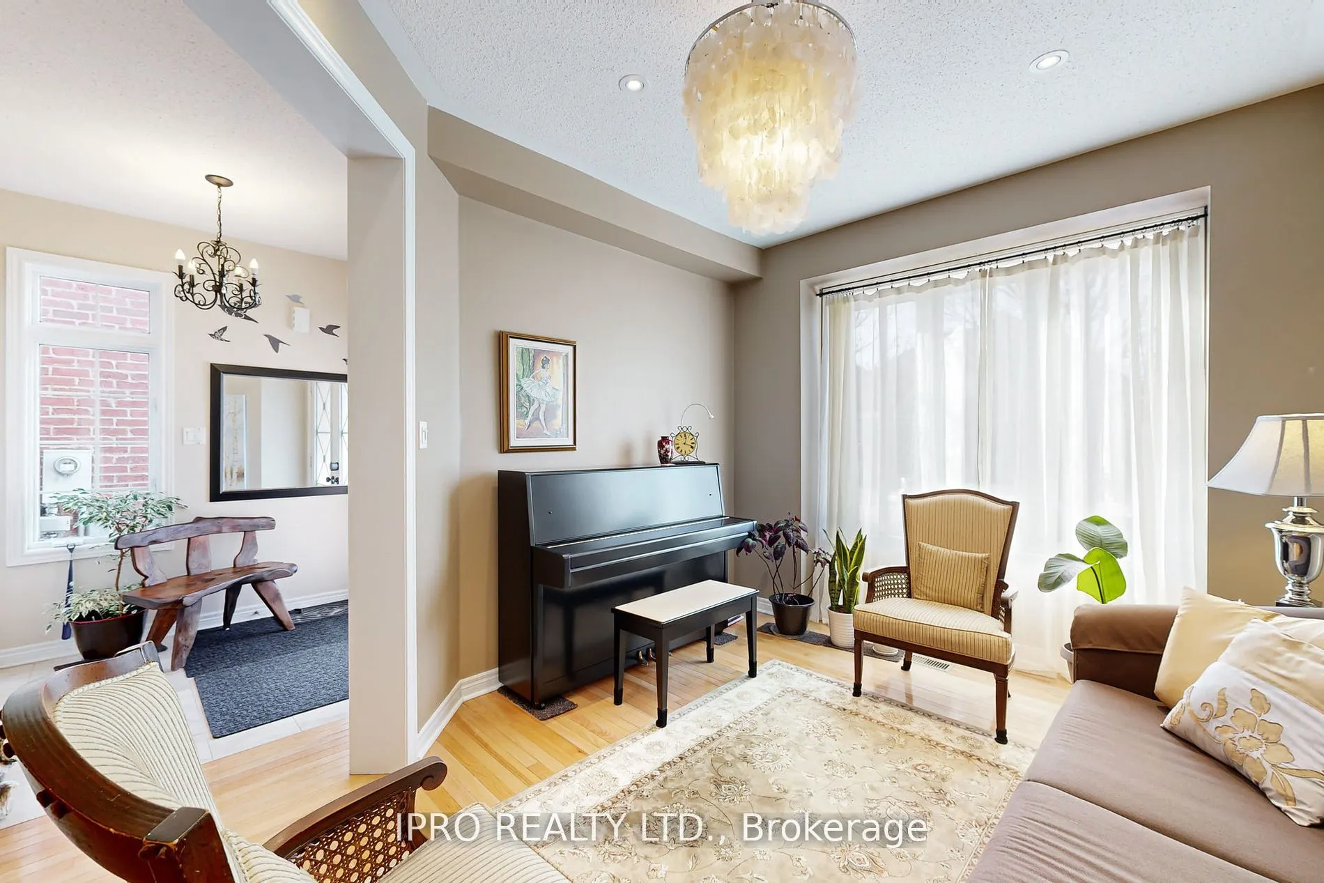31 Callisto Court