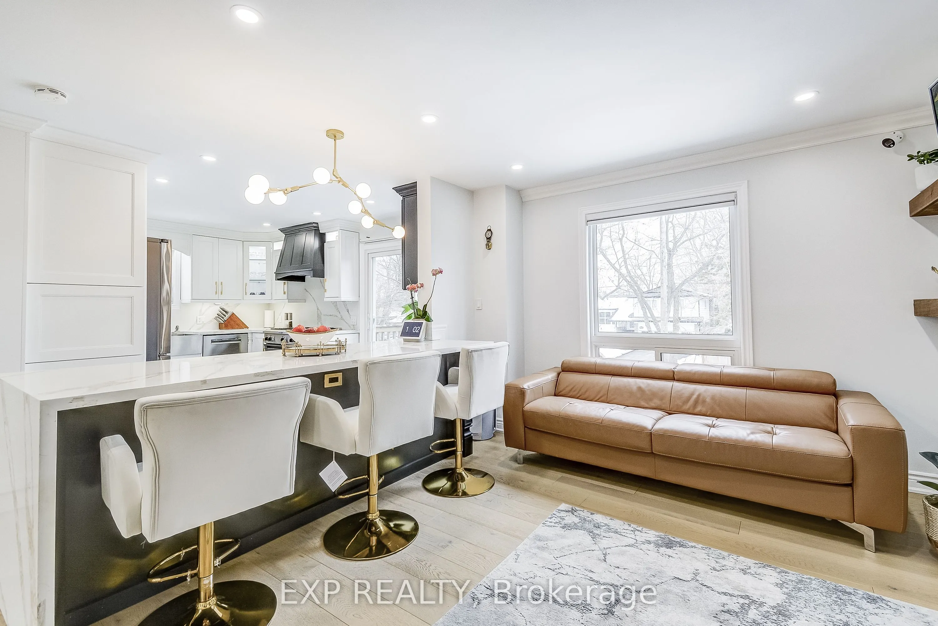 204 Sheraton Court