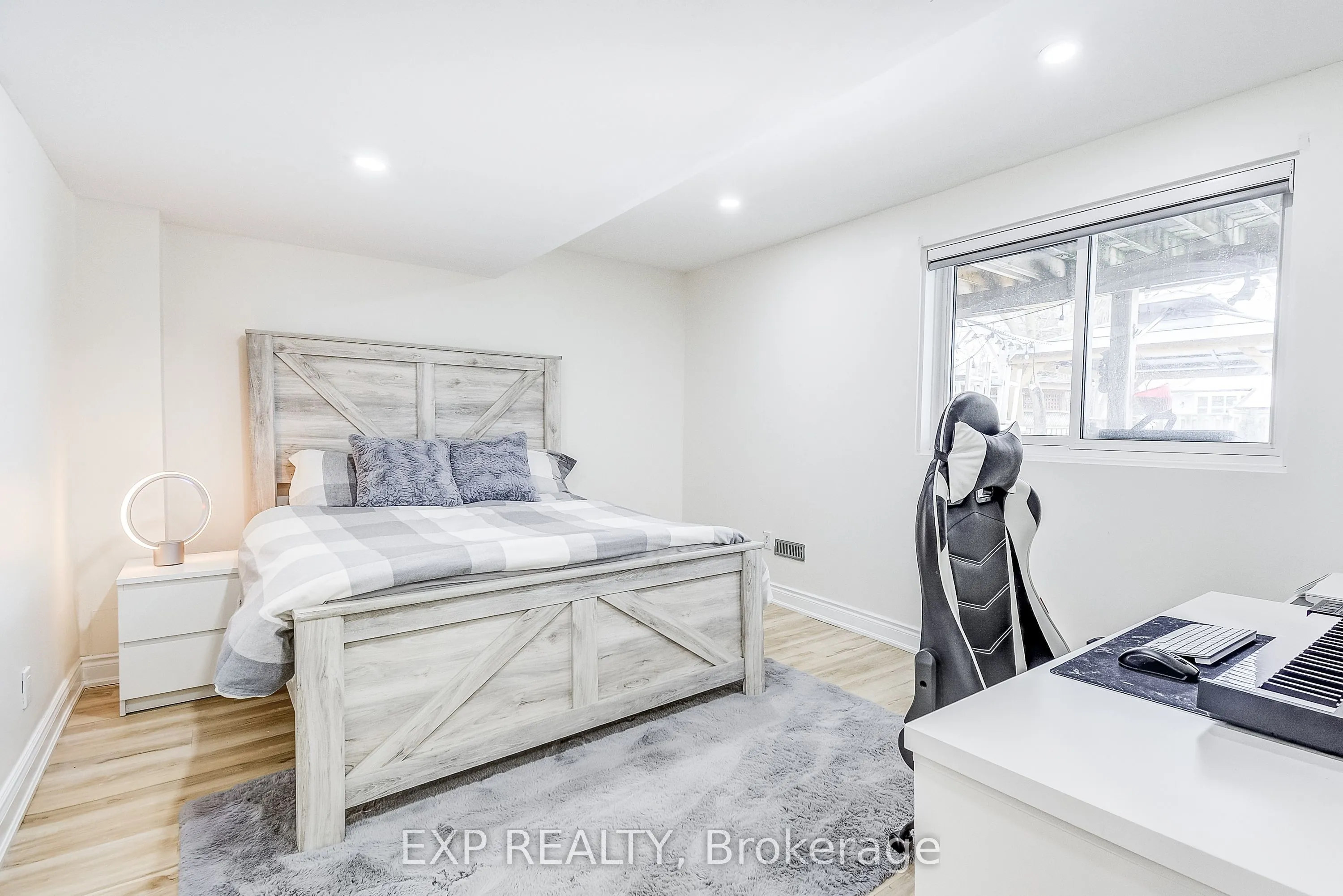 204 Sheraton Court