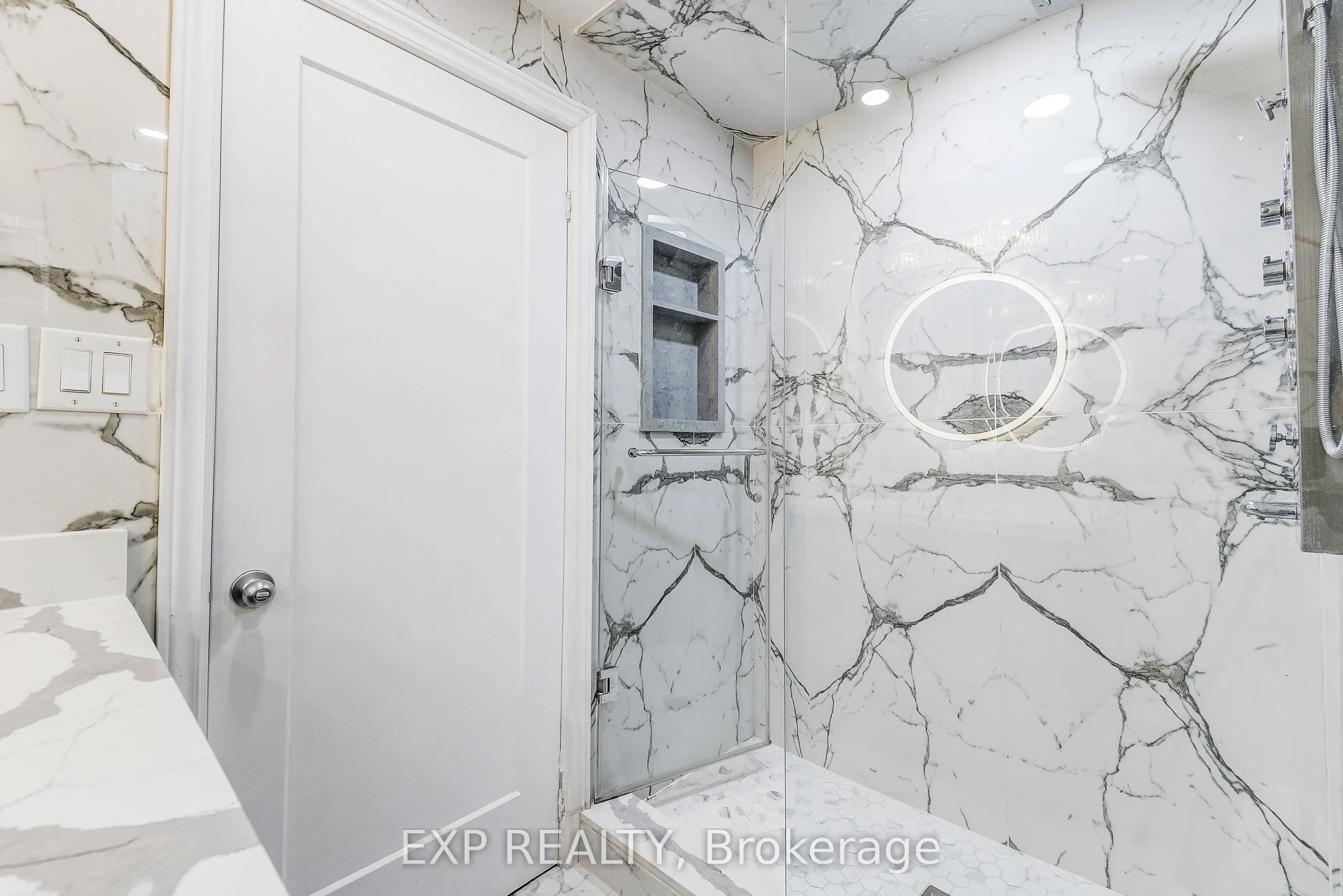 204 Sheraton Court