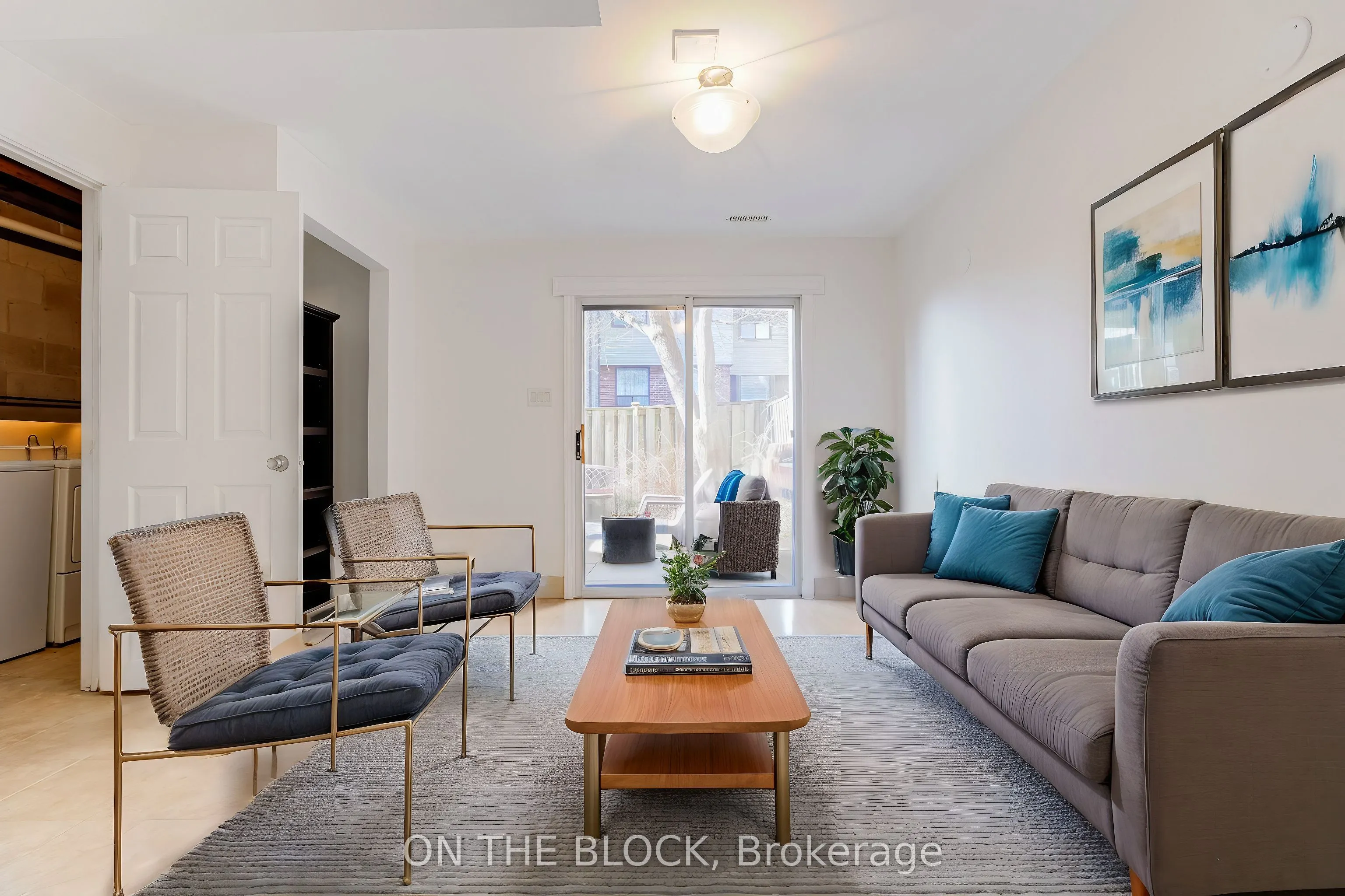 47 Carleton Place, #47
