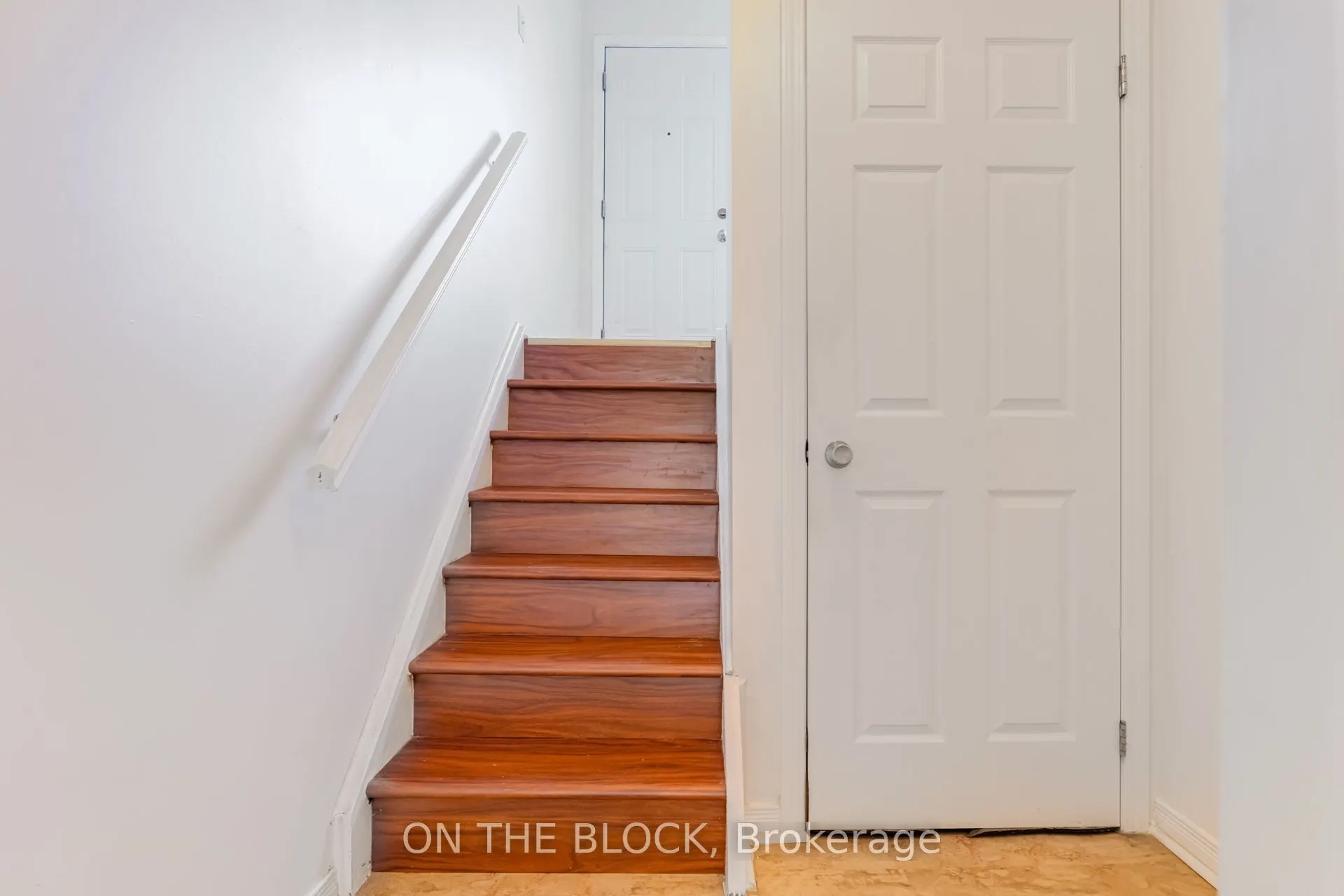 47 Carleton Place, #47
