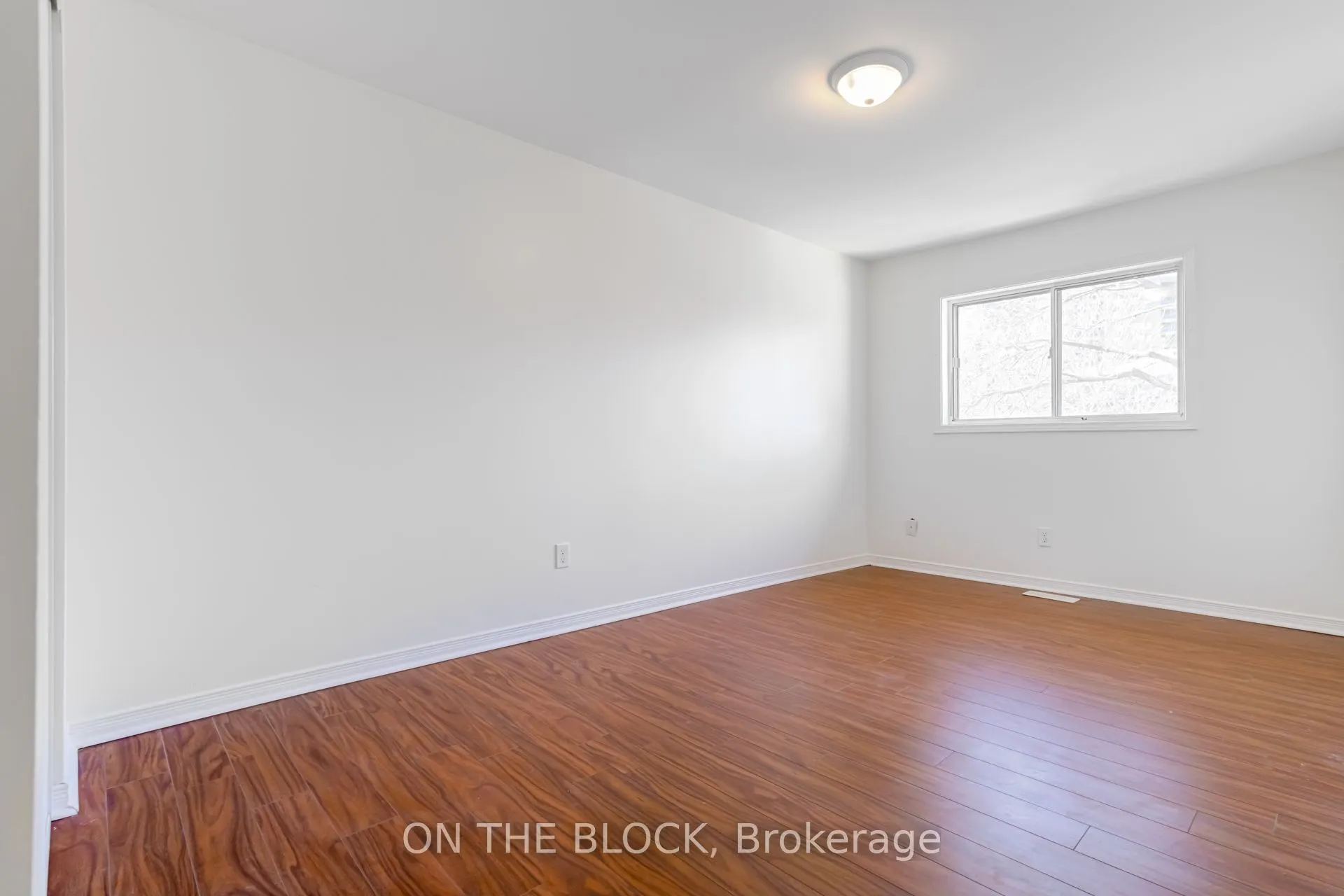 47 Carleton Place, #47