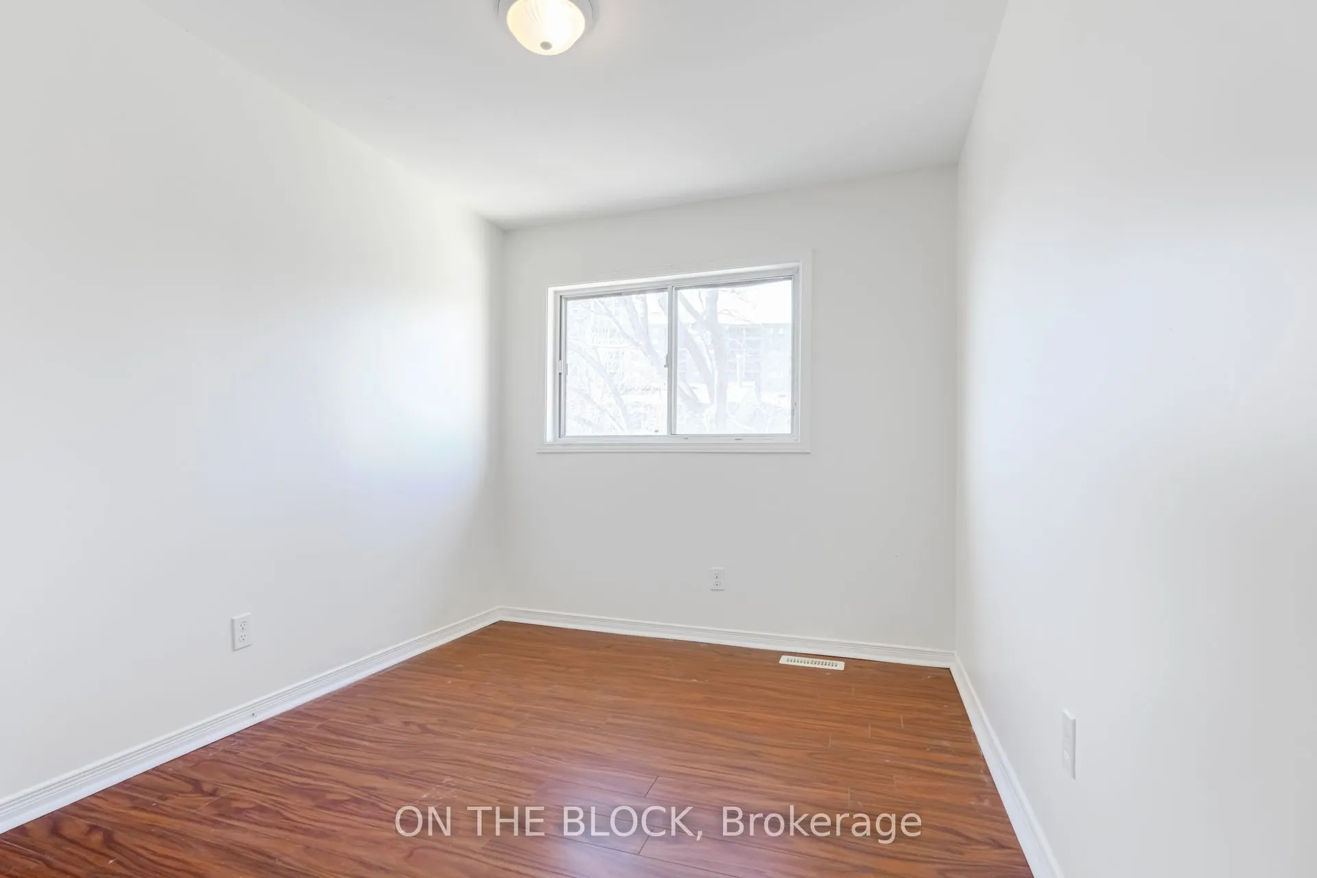 47 Carleton Place, #47