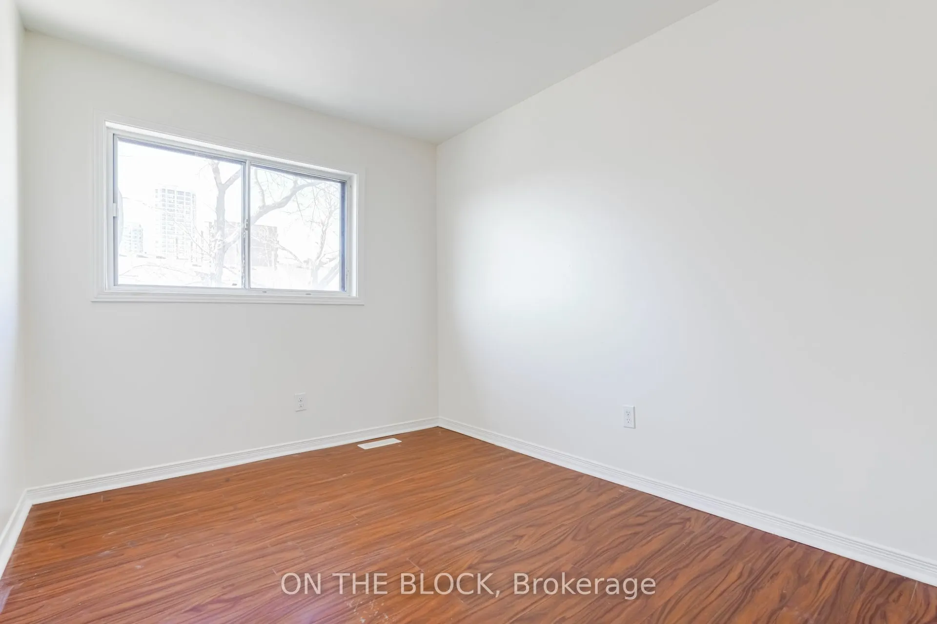 47 Carleton Place, #47
