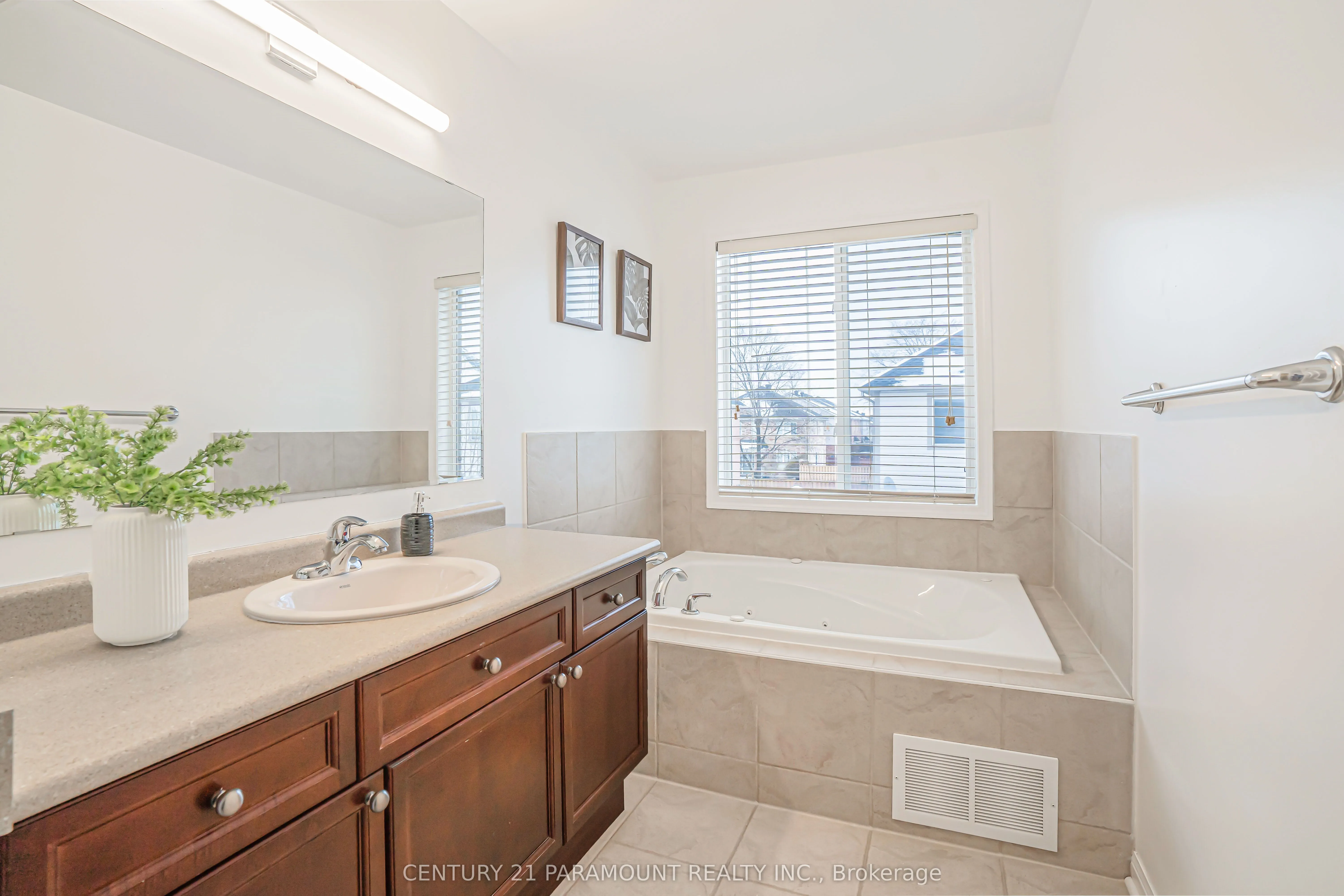 15 Chudleigh Avenue
