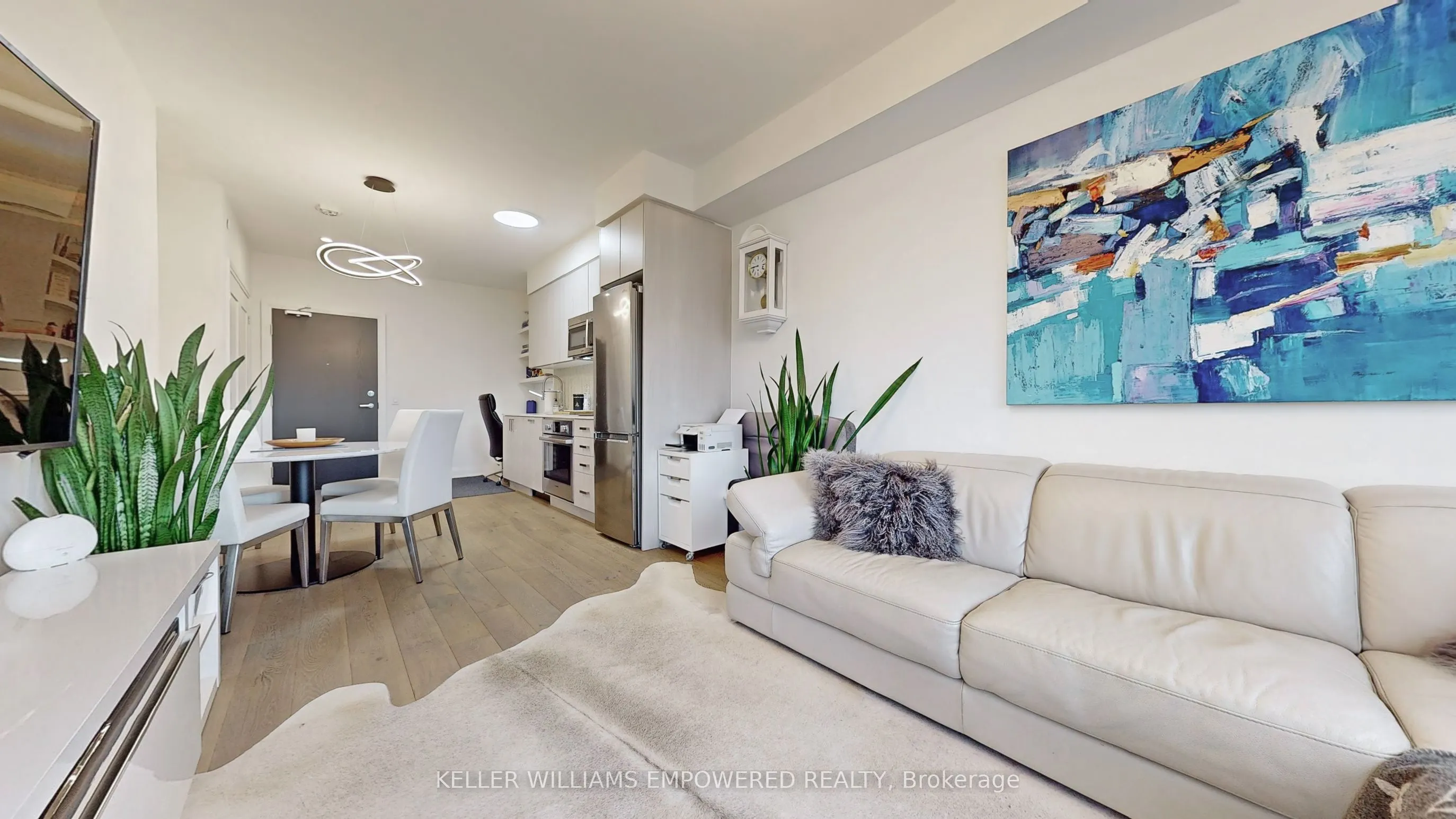 293 The Kingsway, #219