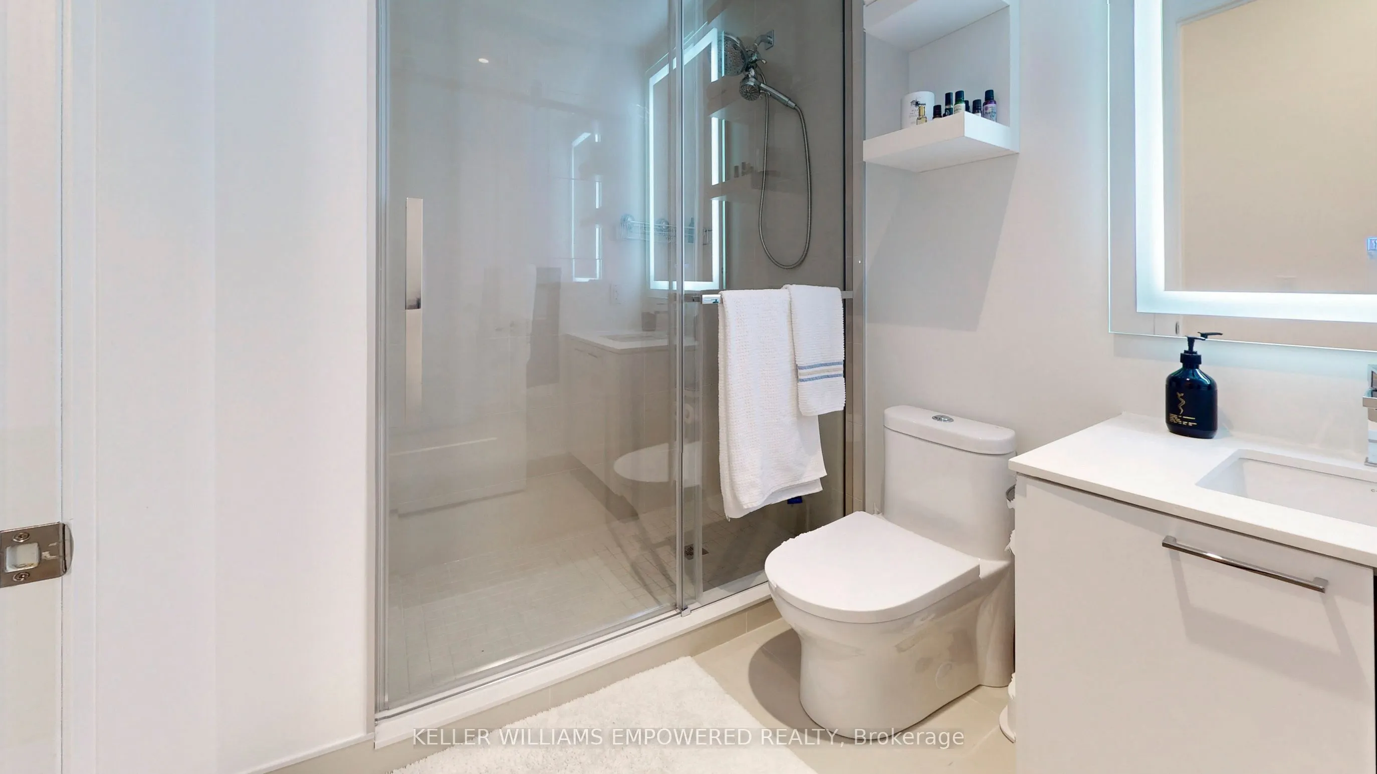 293 The Kingsway, #219