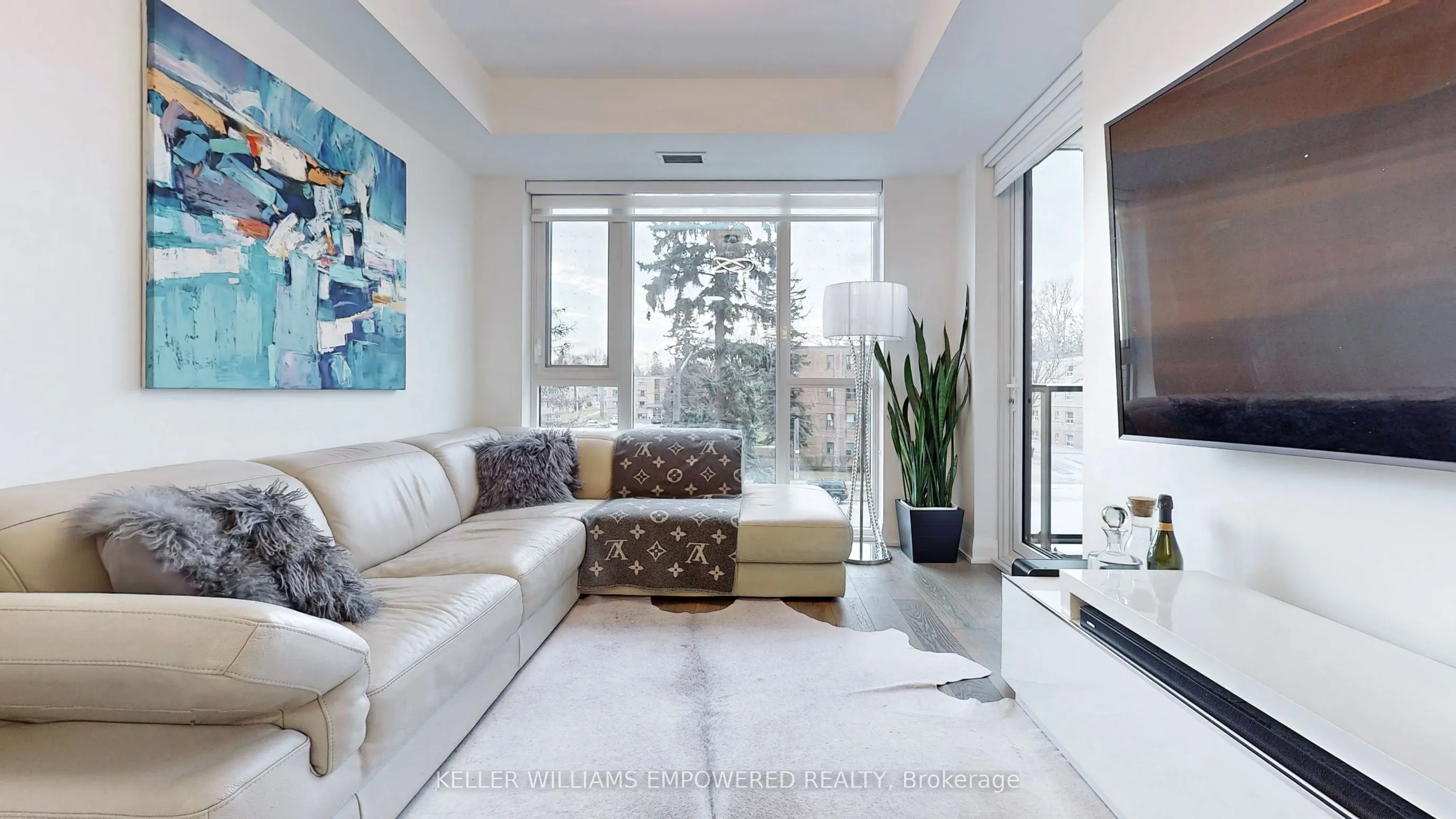 293 The Kingsway, #219