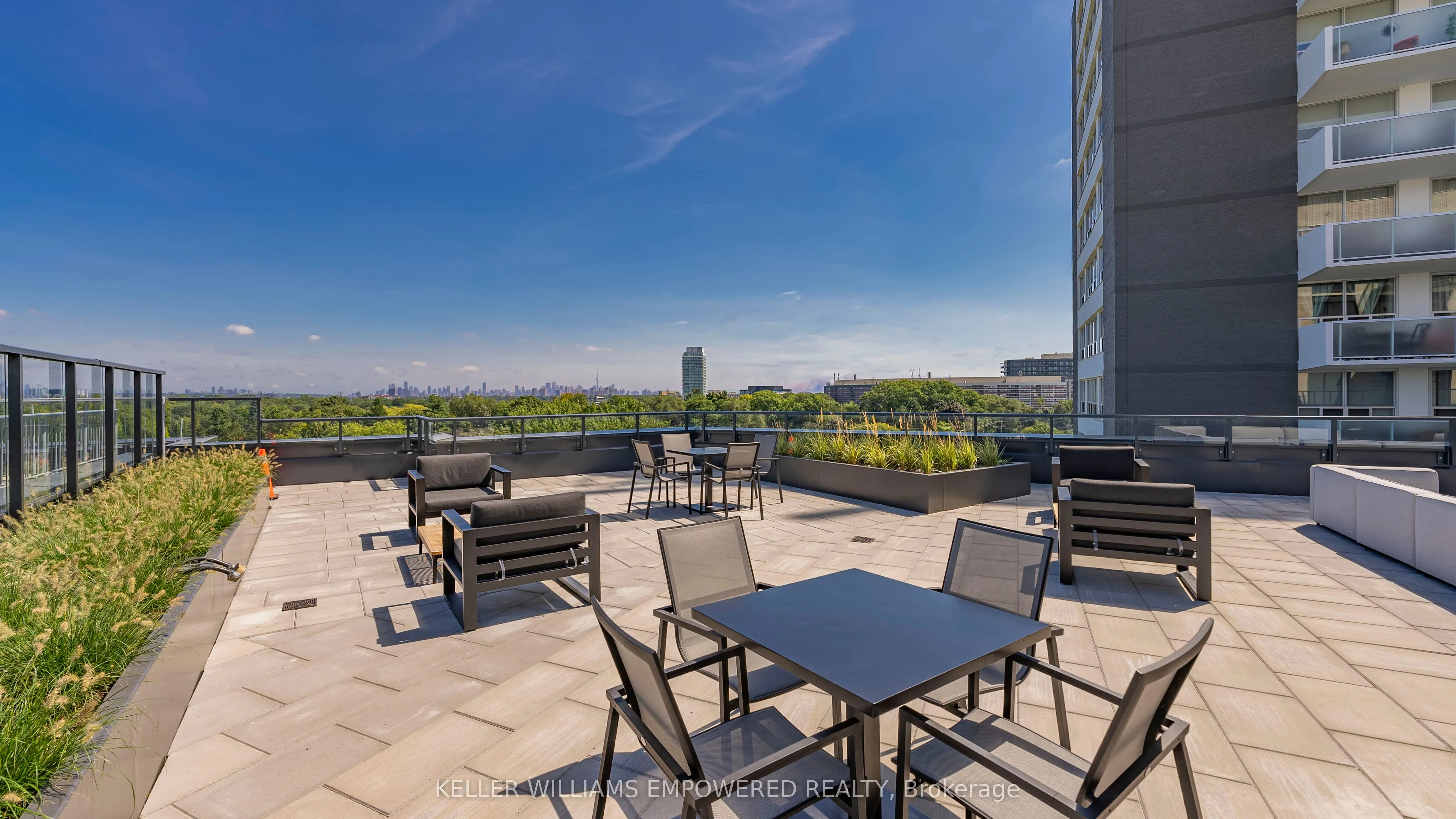 293 The Kingsway, #219