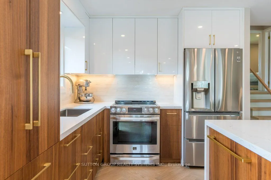 1264 Landfair Crescent