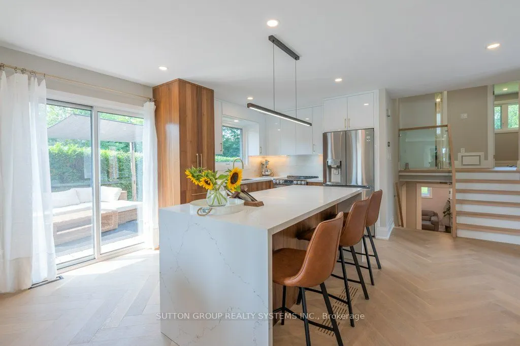 1264 Landfair Crescent