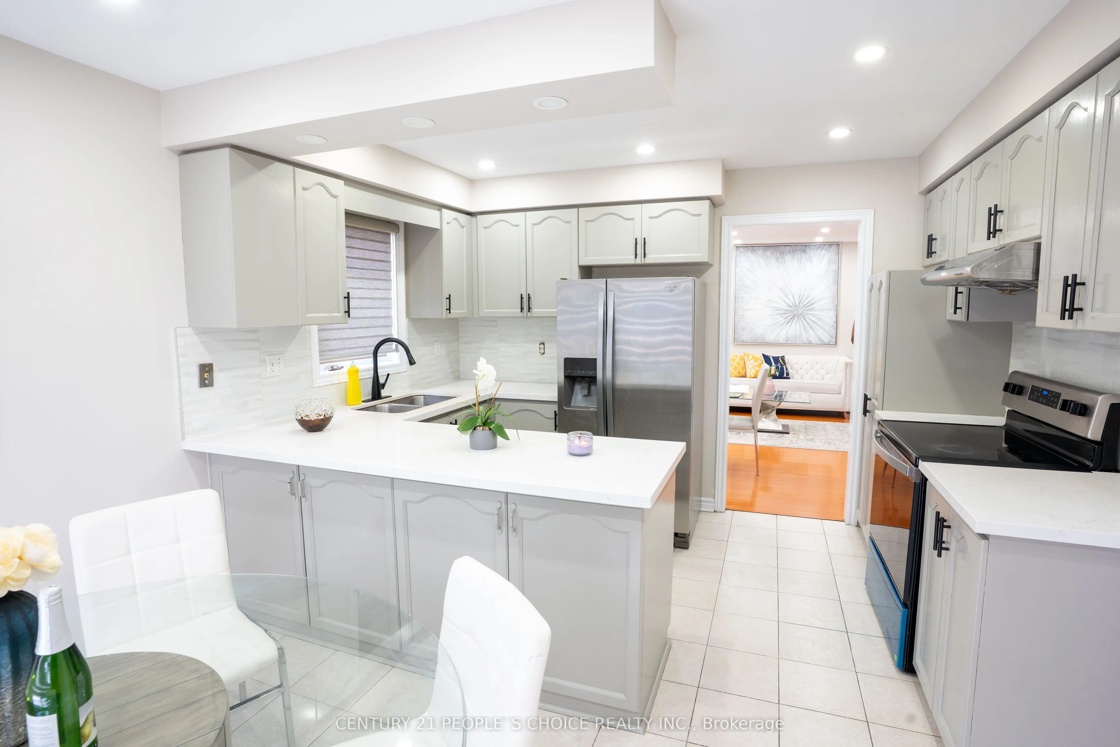 61 Quail Feather Crescent