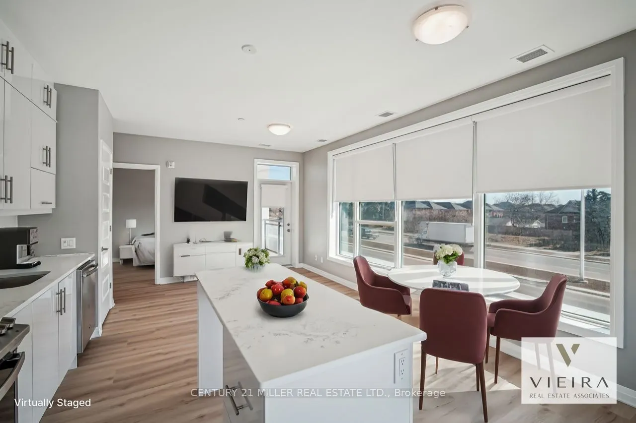 95 Dundas Street W, #115