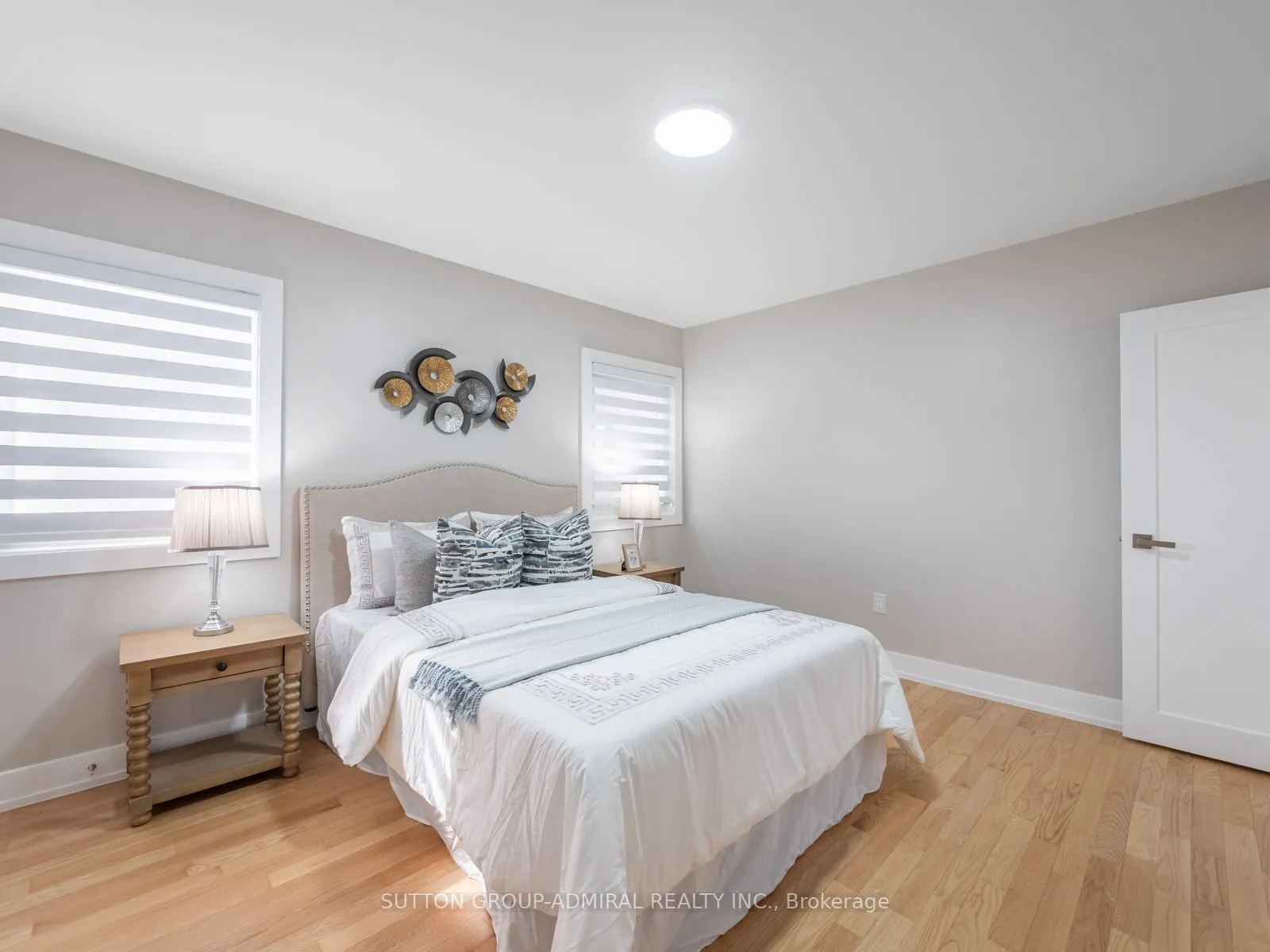 16 Blue Springs Road