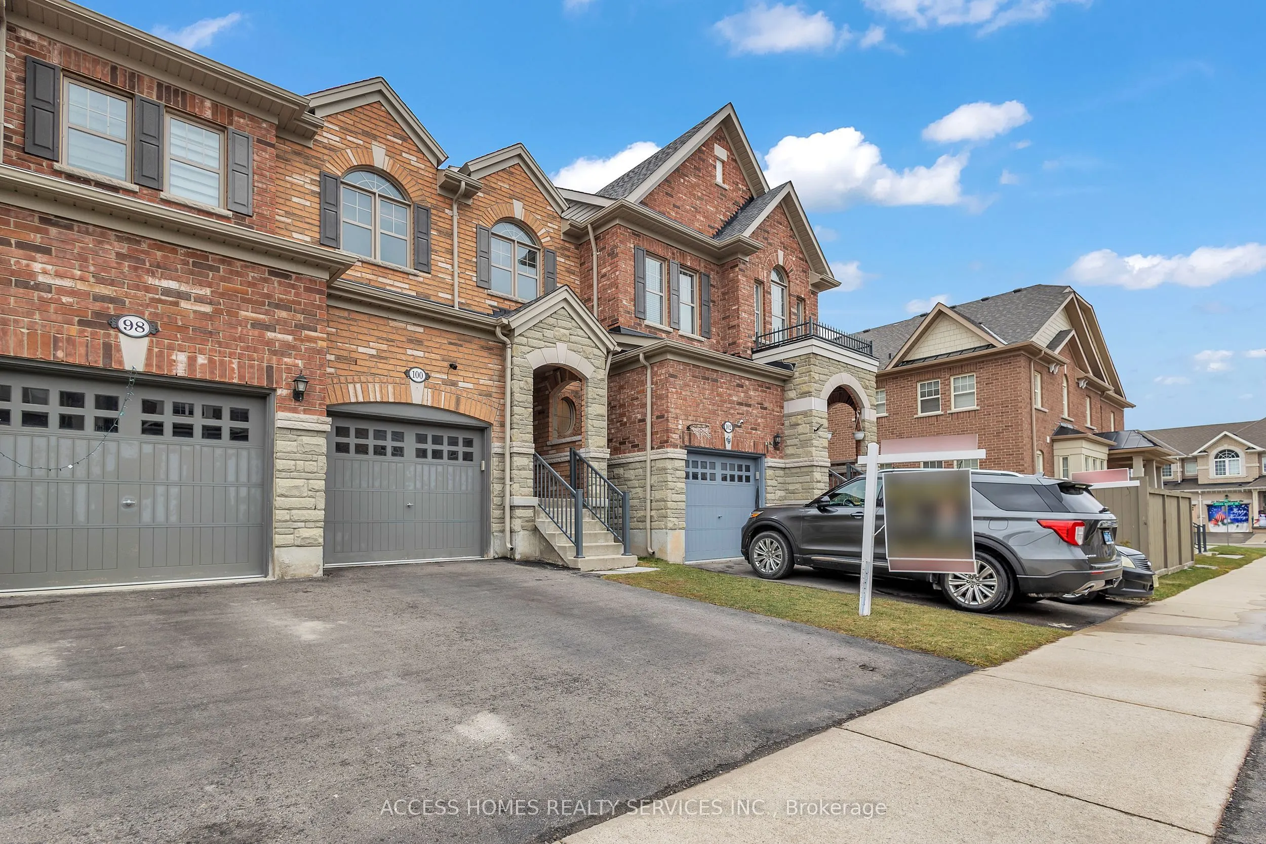 100 Padbury Trail