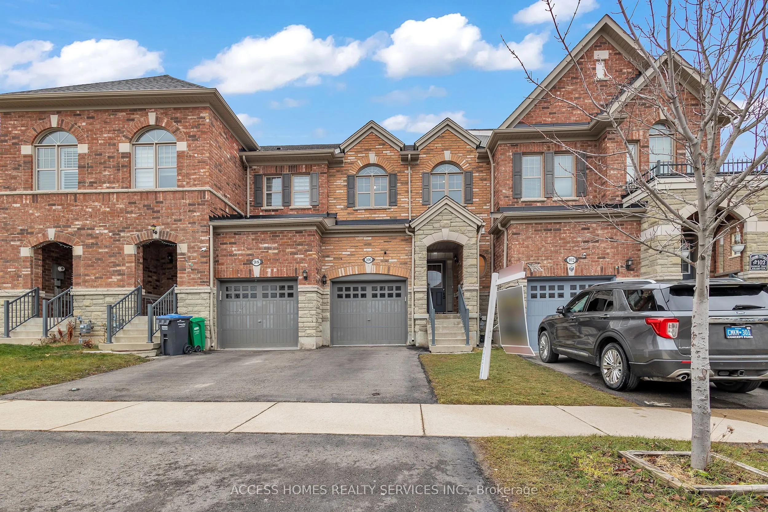 100 Padbury Trail