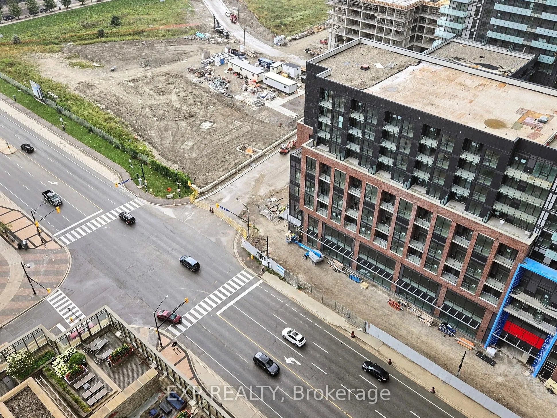 385 Prince Of Wales Drive, #2207
