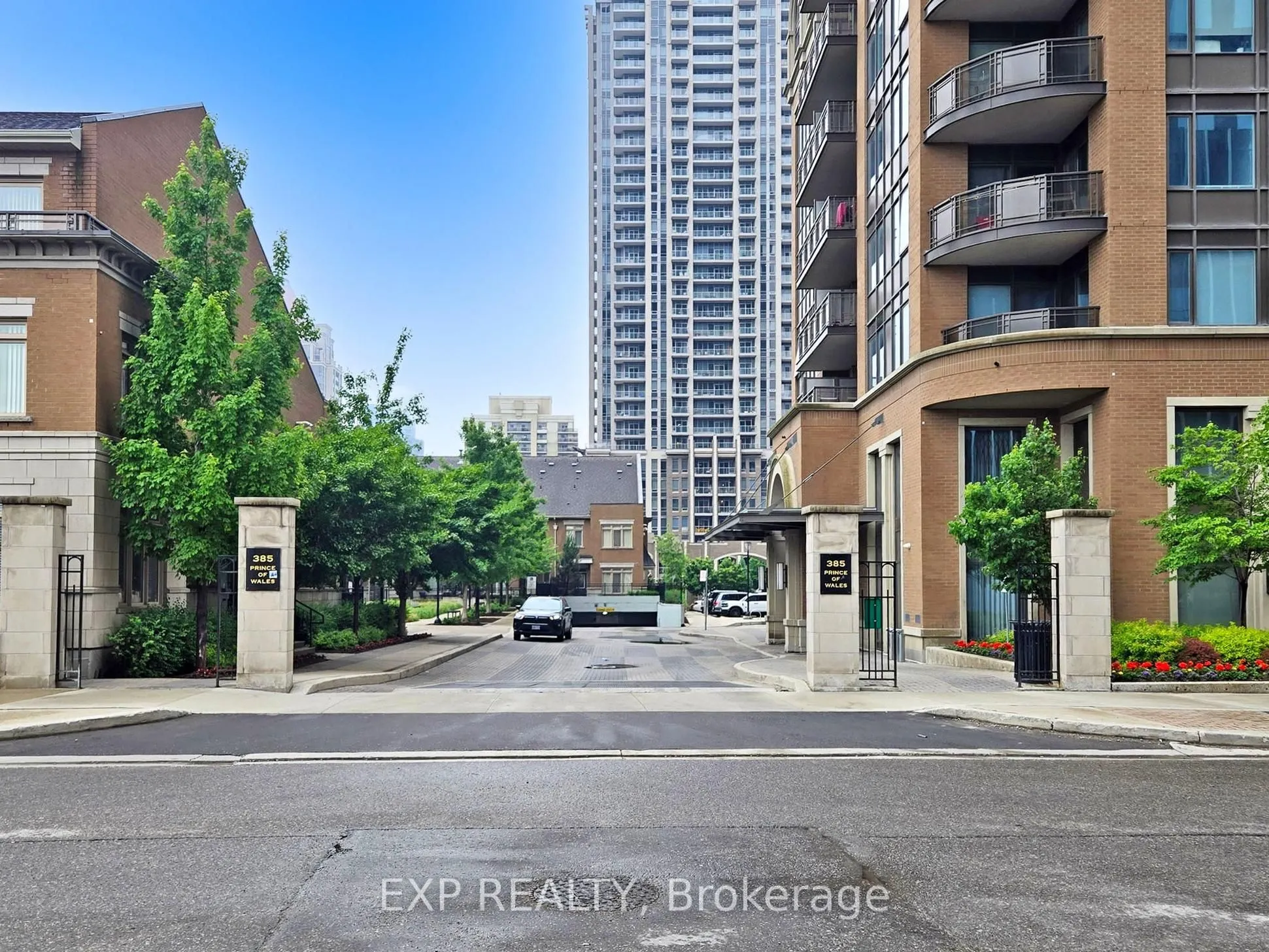 385 Prince Of Wales Drive, #2207