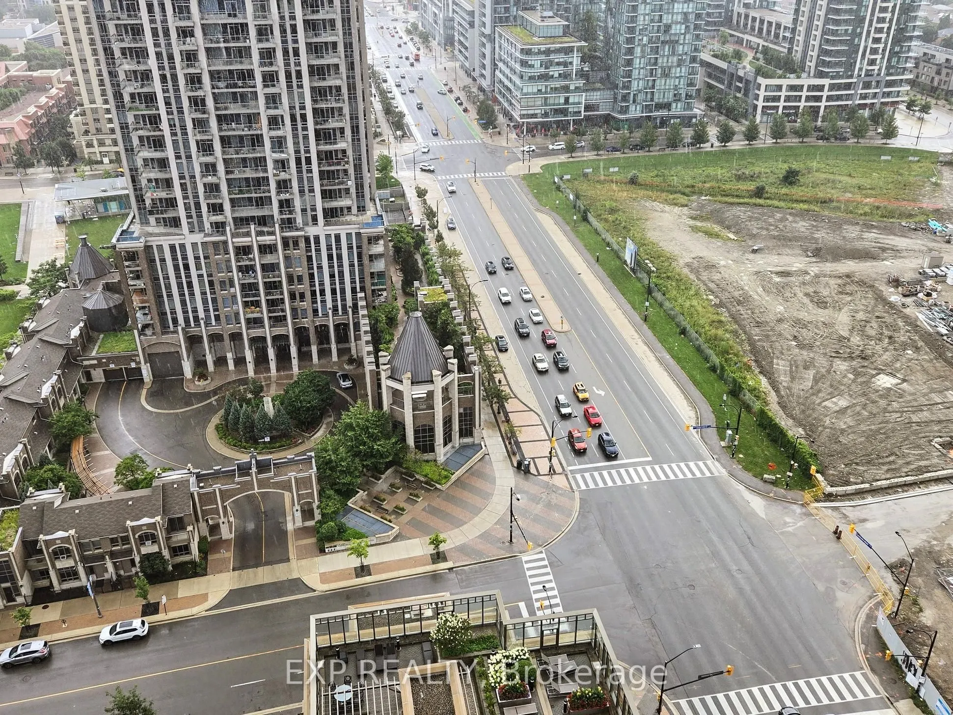 385 Prince Of Wales Drive, #2207