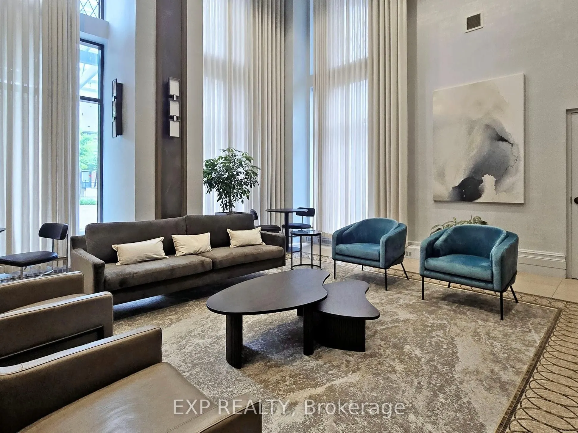 385 Prince Of Wales Drive, #2207