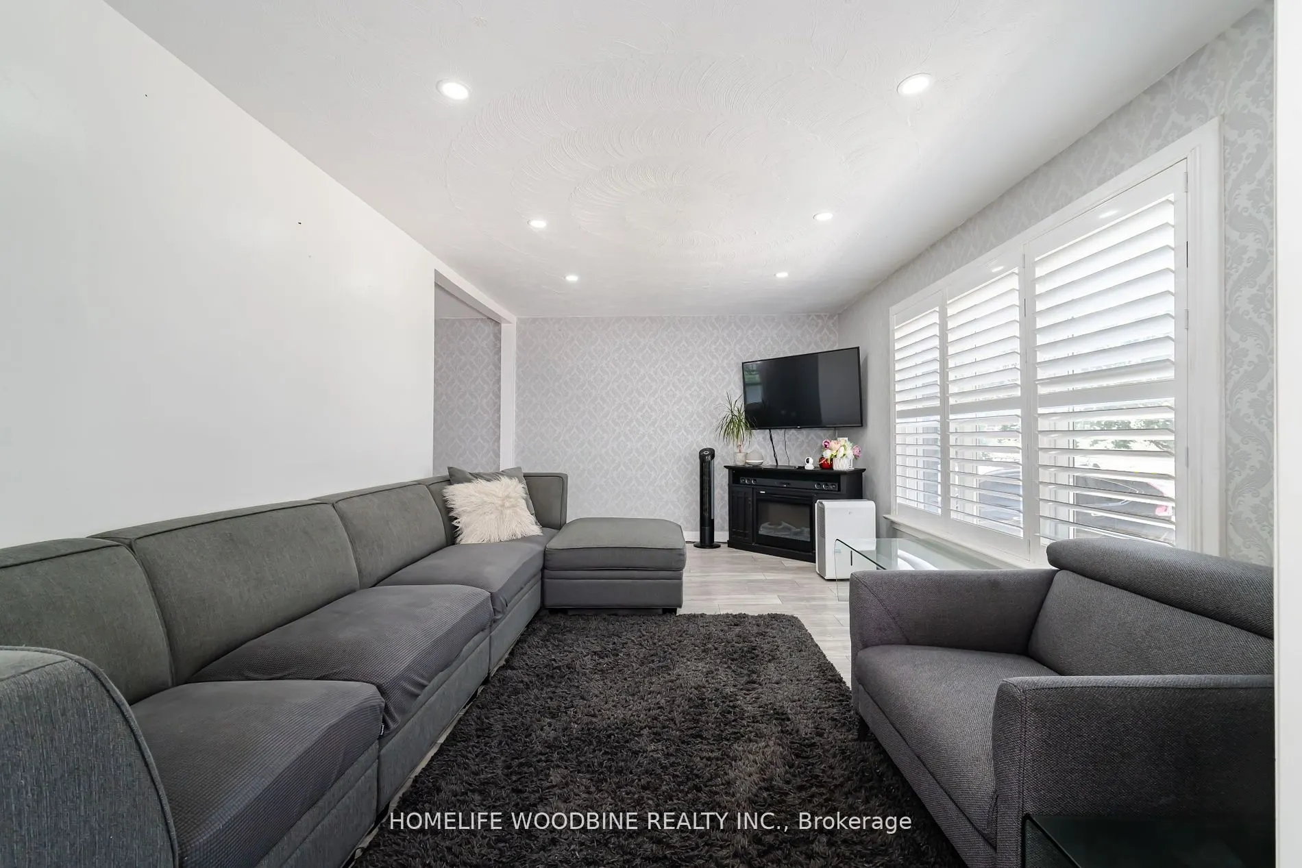 67 Allenby Avenue