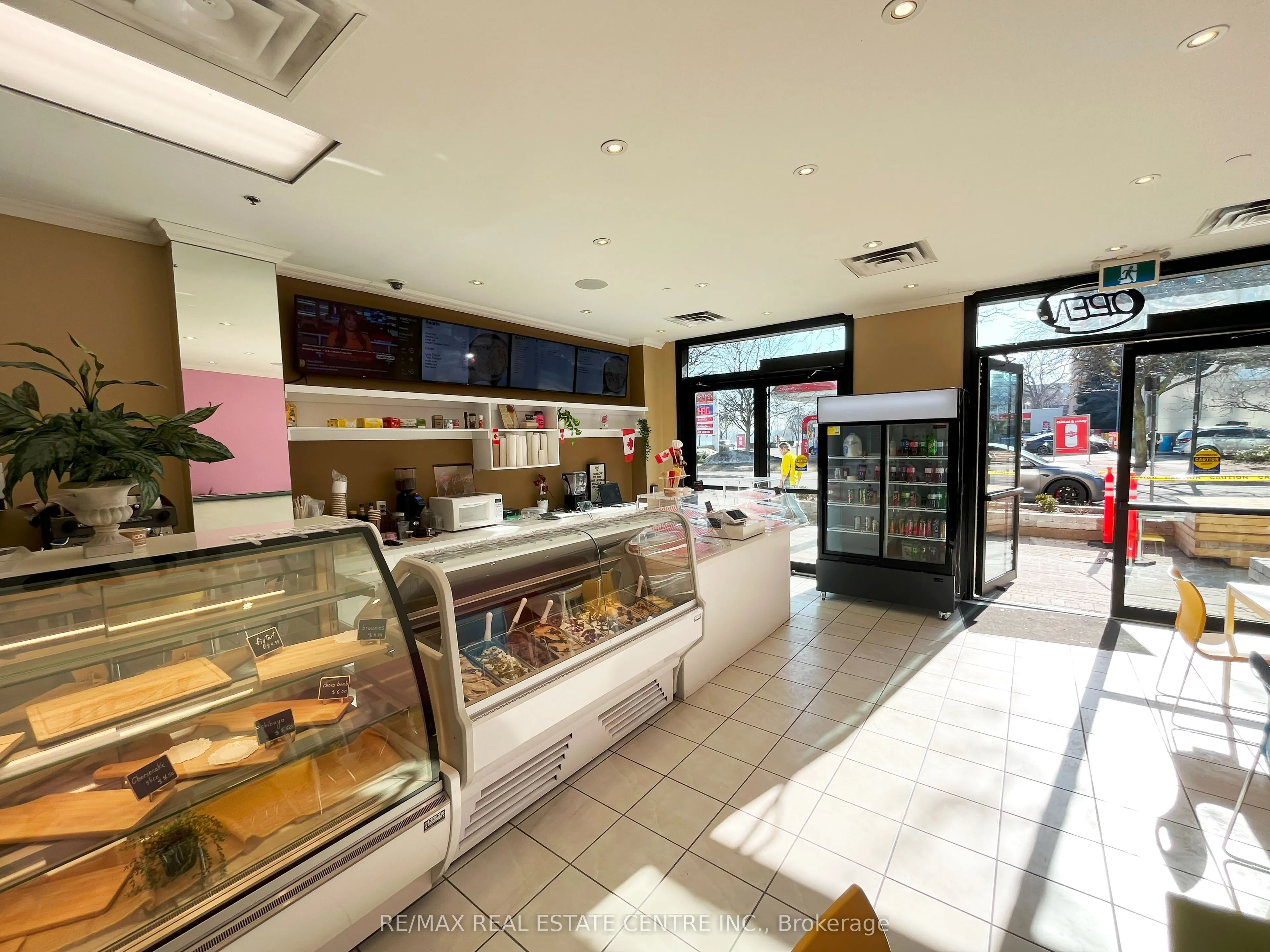 1455 Lakeshore Road, #9-10