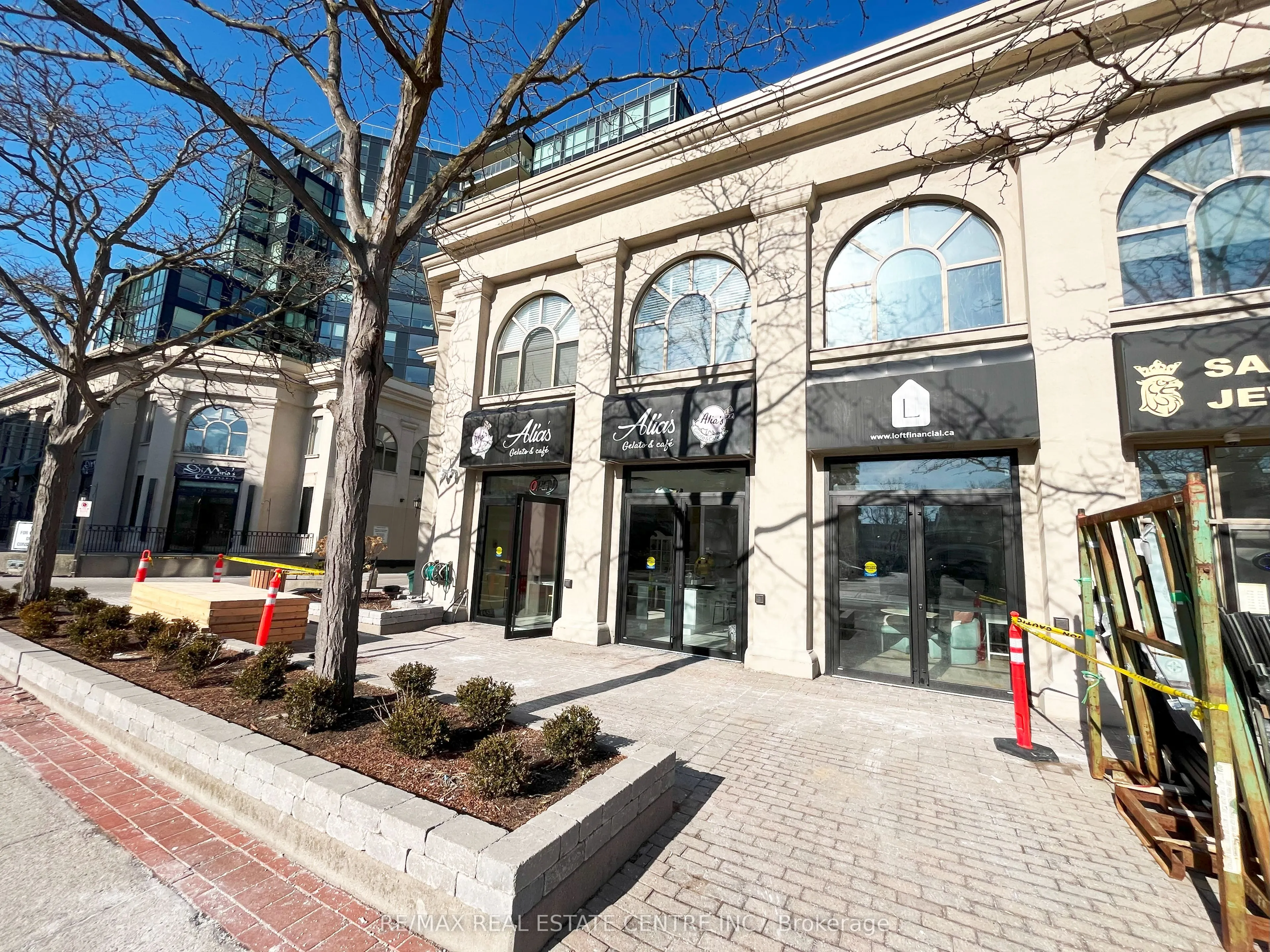 1455 Lakeshore Road, #9-10