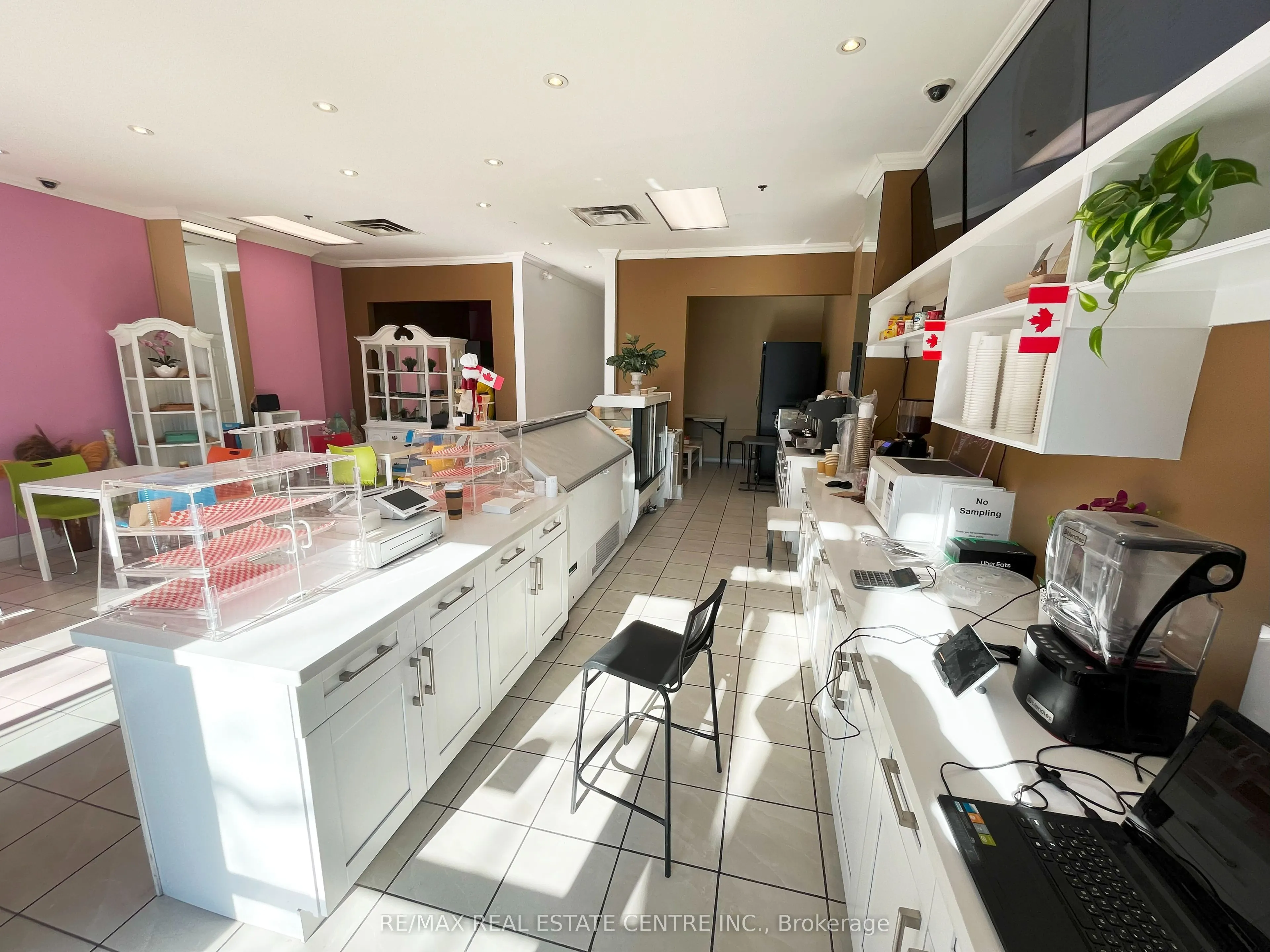 1455 Lakeshore Road, #9-10