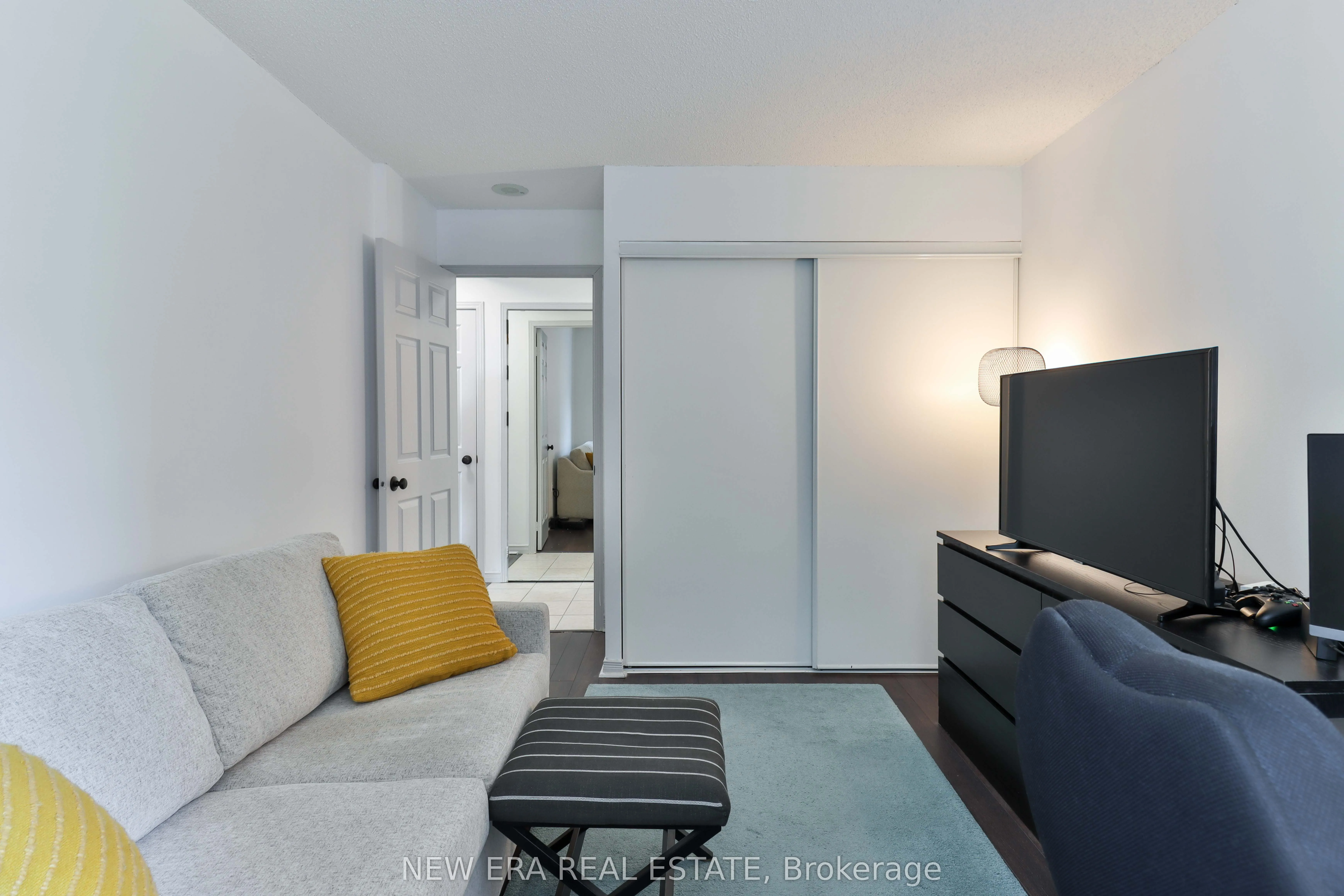 15 Michael Power Place, #203