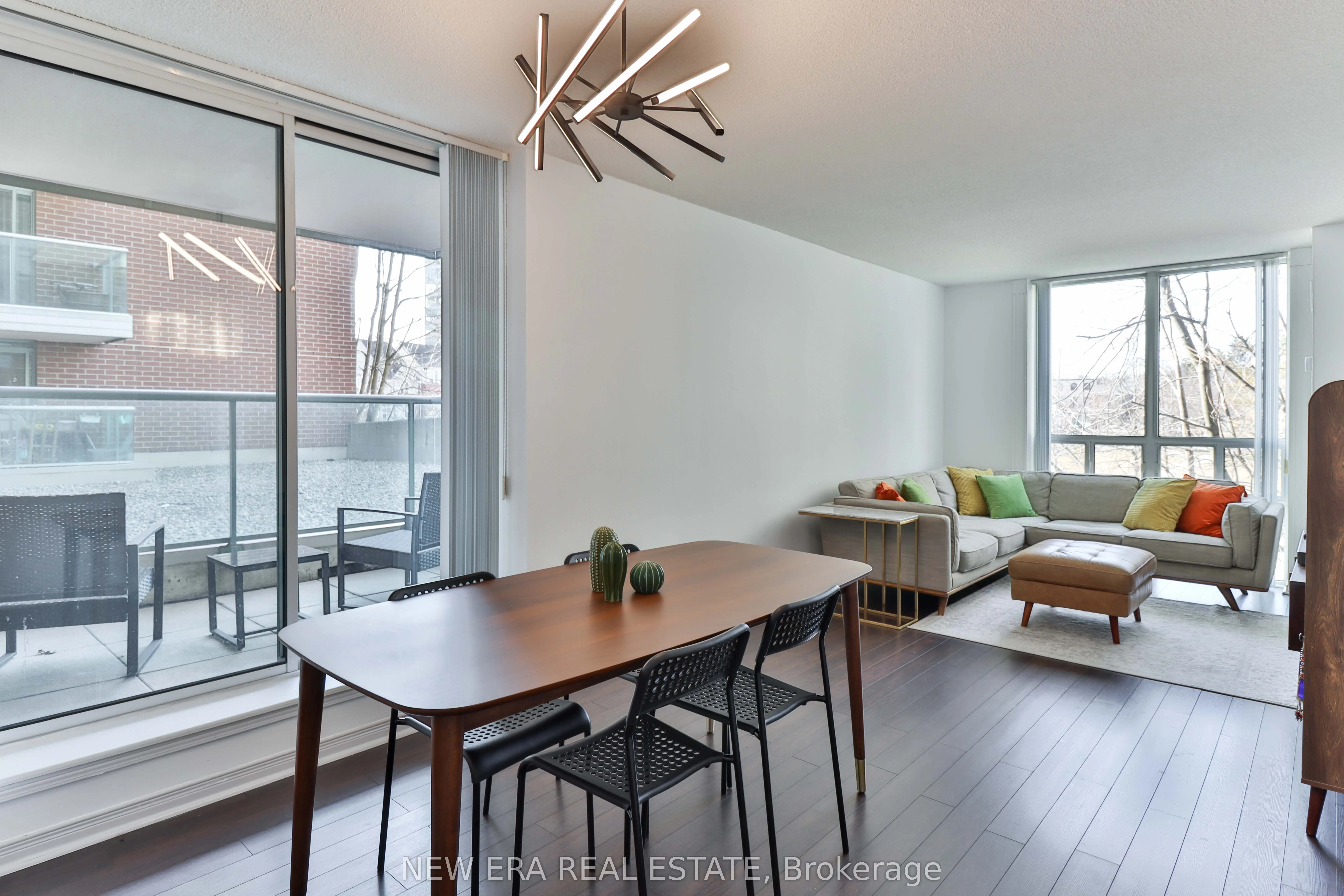 15 Michael Power Place, #203