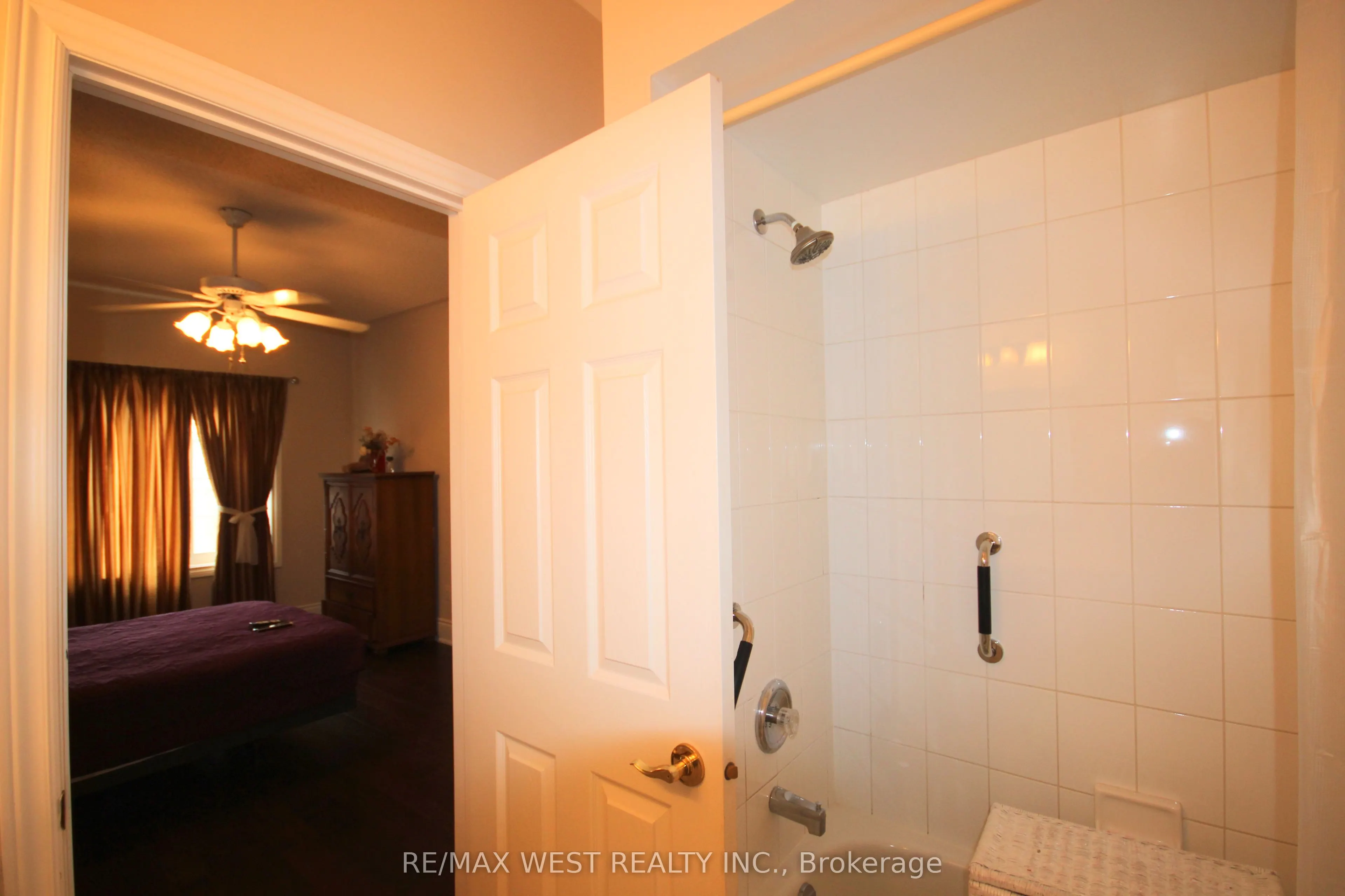 3 Larkdale Terrace, #2