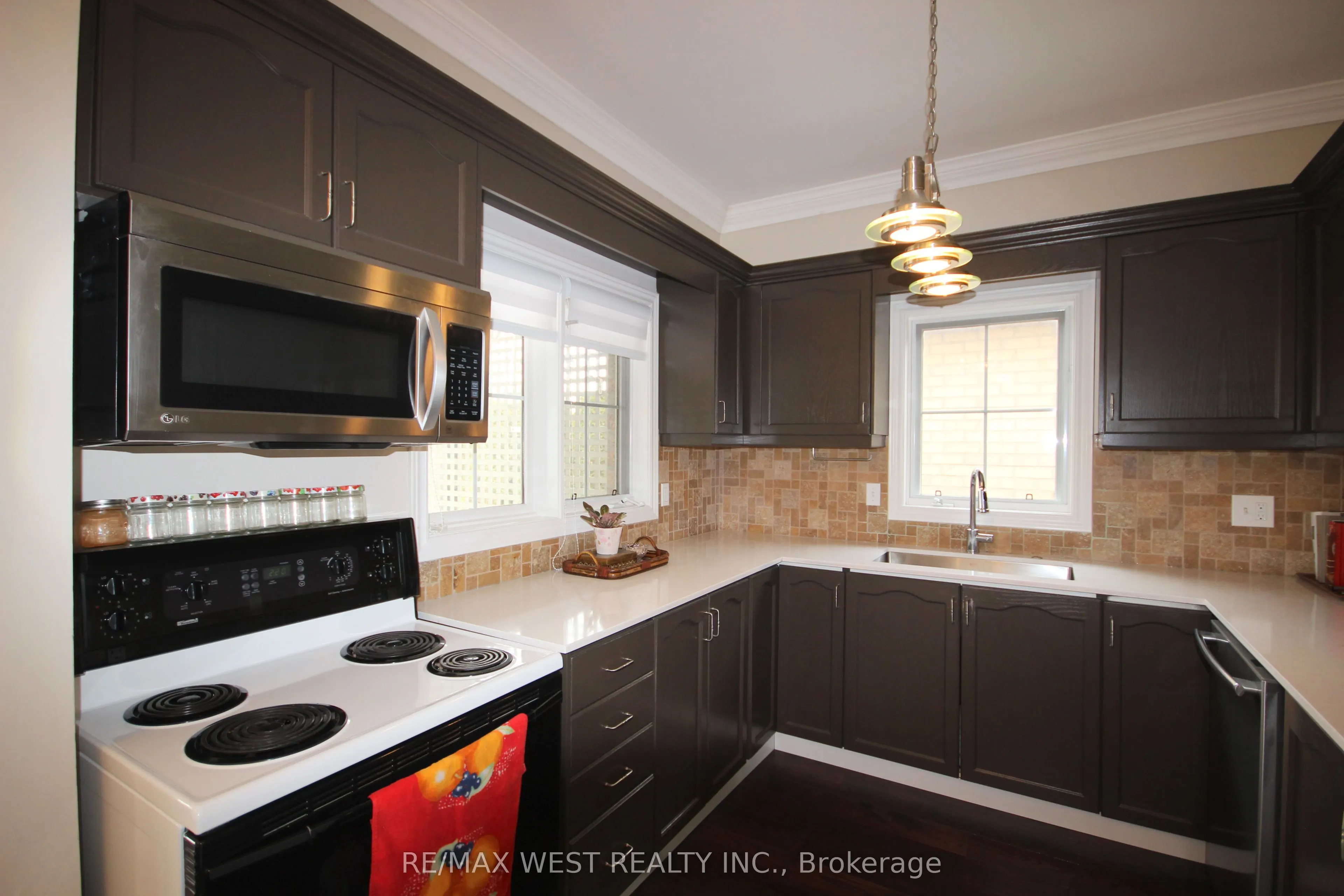 3 Larkdale Terrace, #2