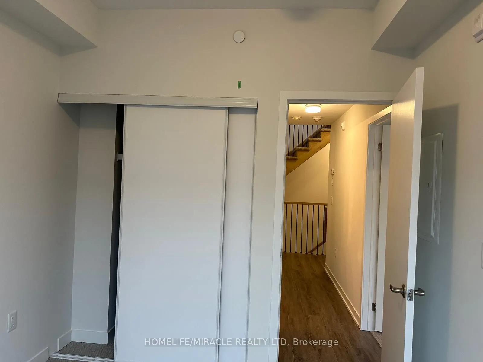 3556 Colonial Drive, #12