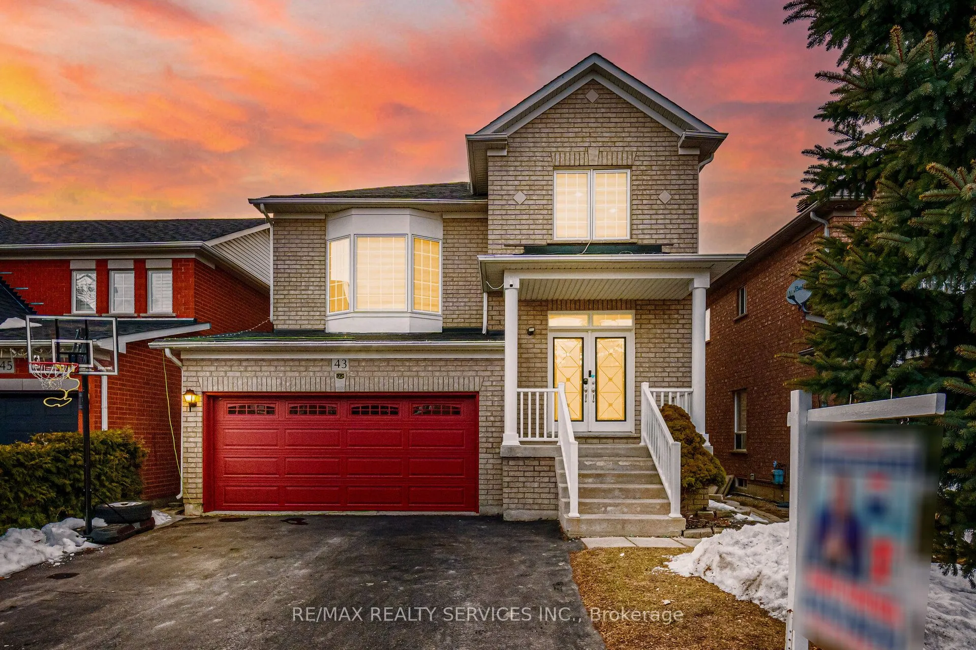 43 Sedgewick Circle