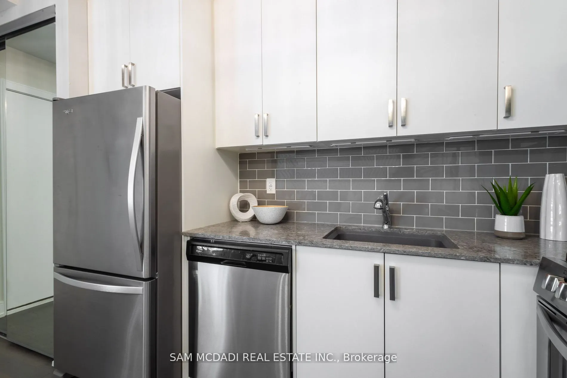 670 Atwater Avenue, #1