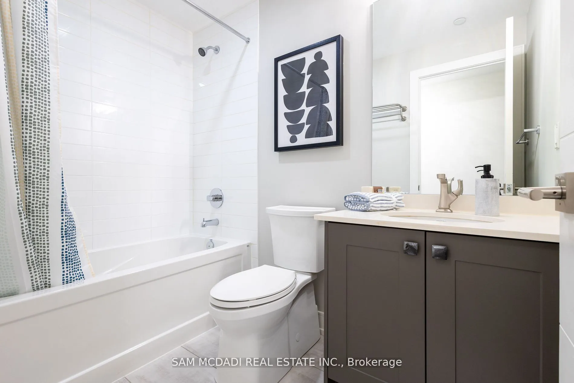 670 Atwater Avenue, #1