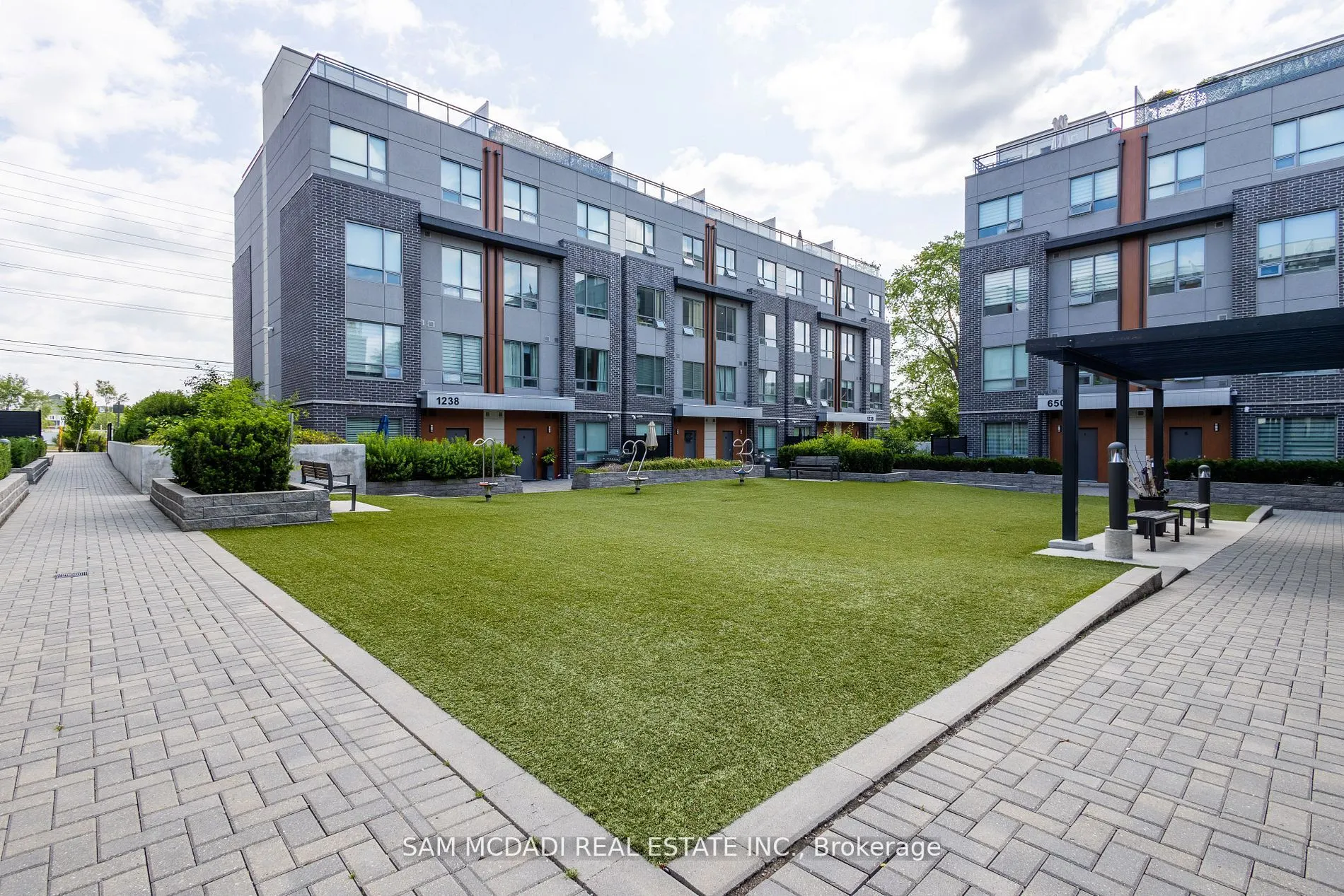 670 Atwater Avenue, #1