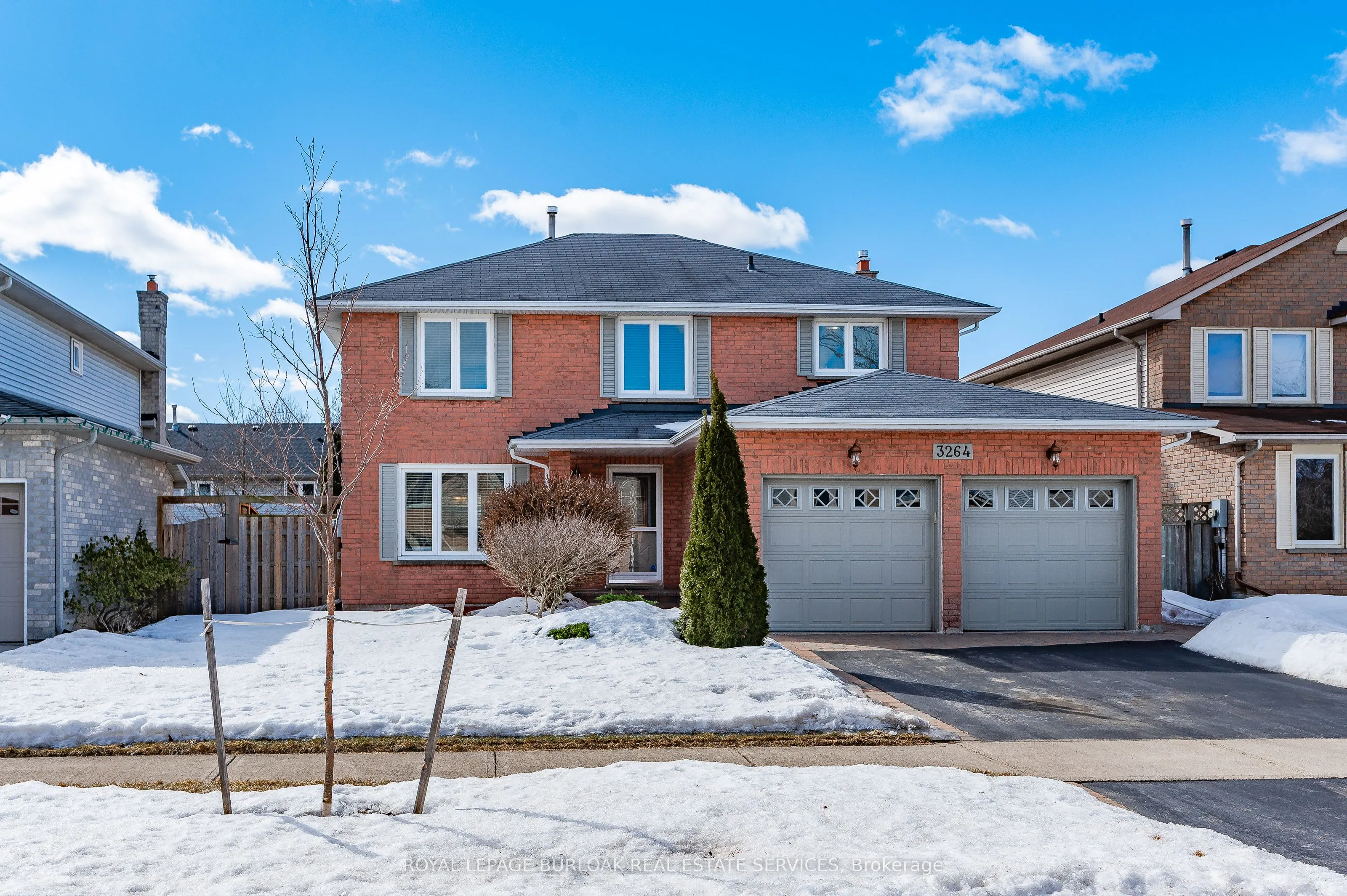 3264 Mead Crescent