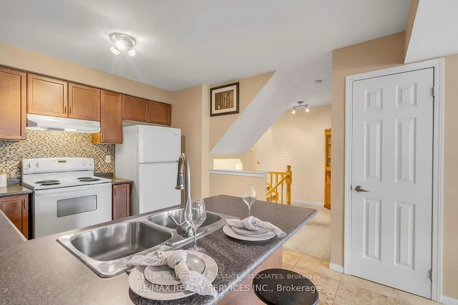 1187 Barnard Drive