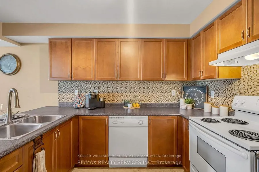 1187 Barnard Drive